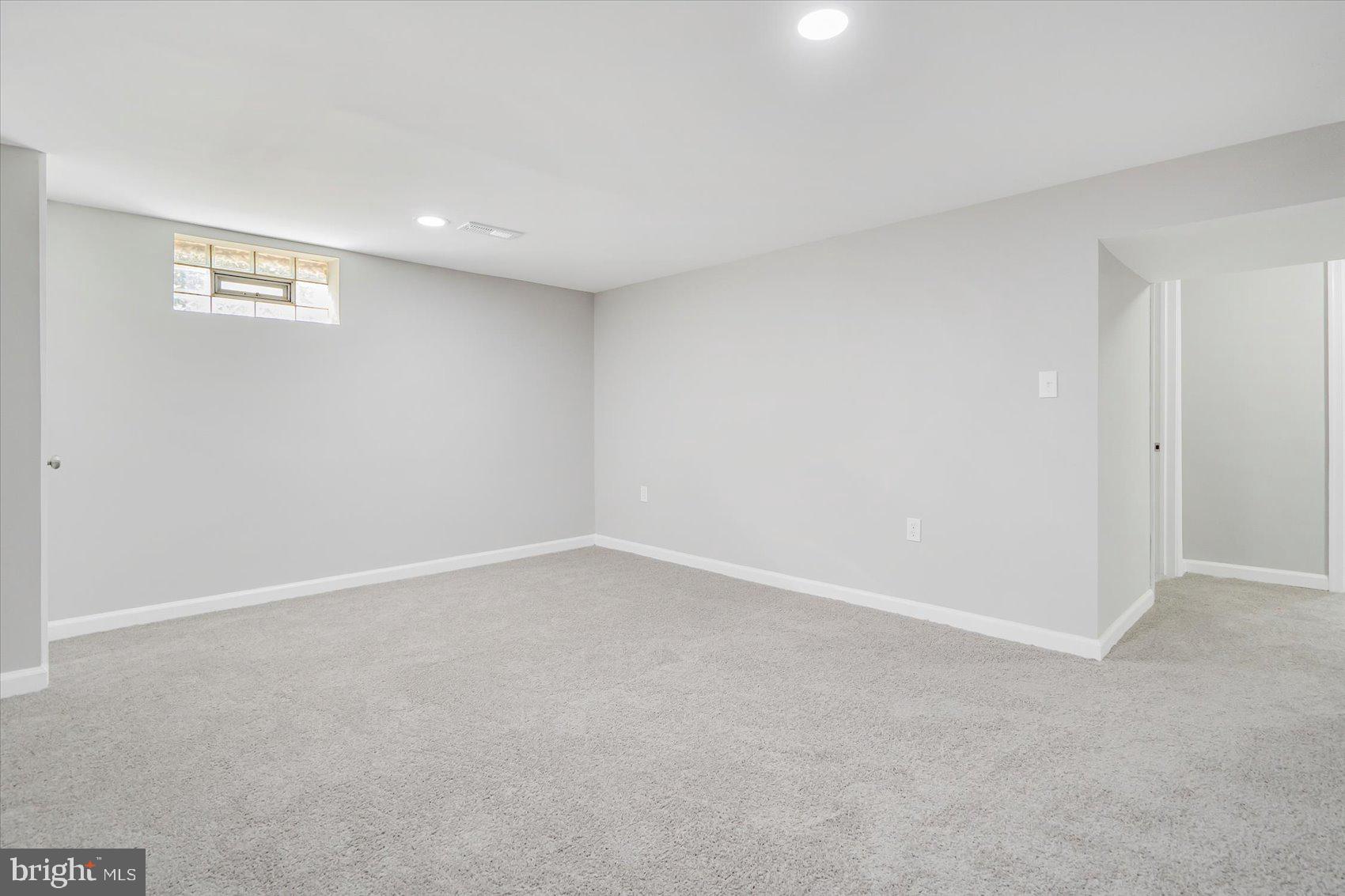 MICHAELTON MANOR - Residential