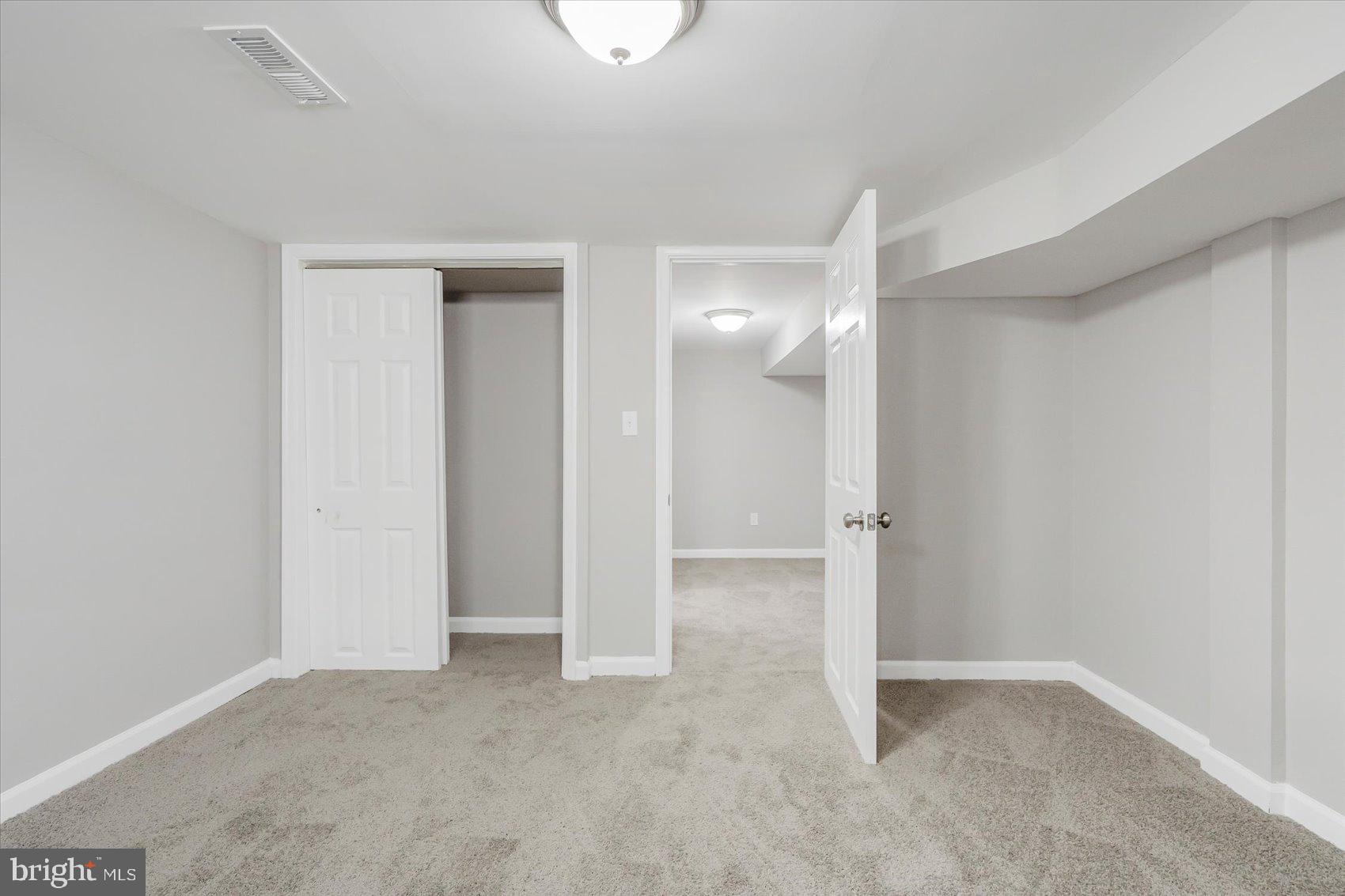 MICHAELTON MANOR - Residential