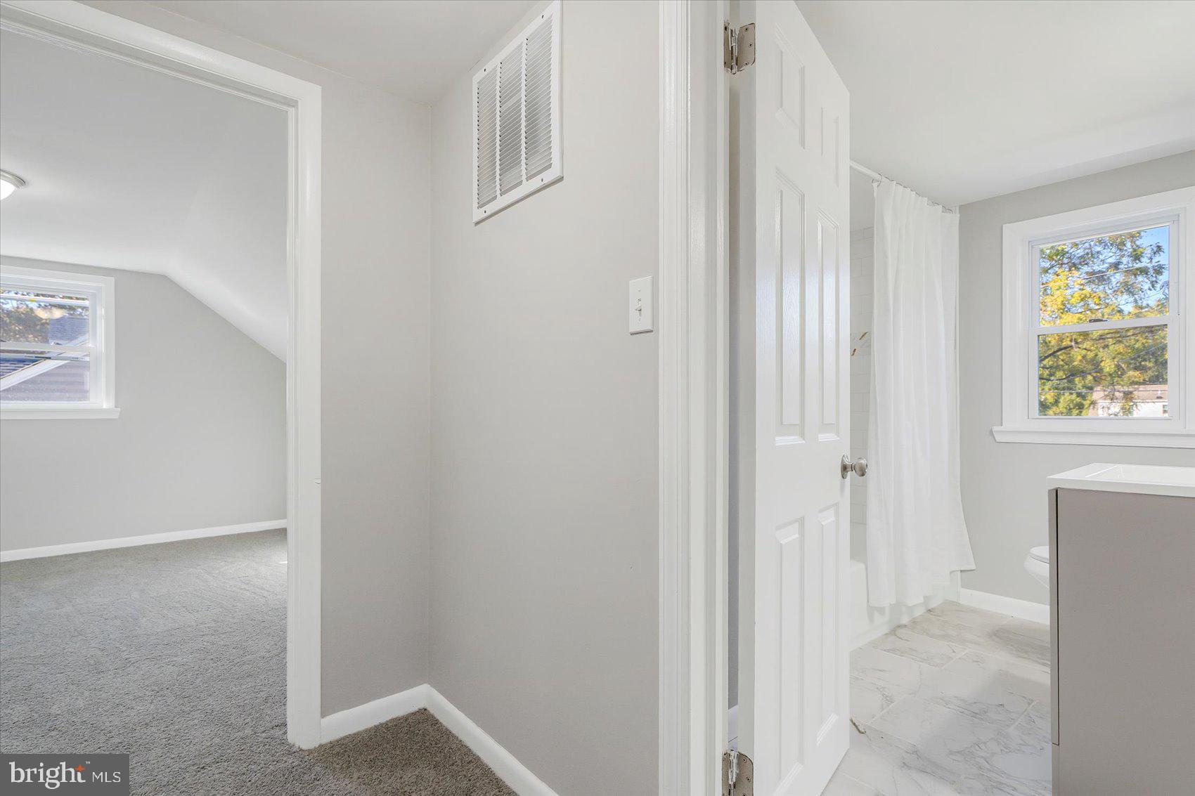 MICHAELTON MANOR - Residential