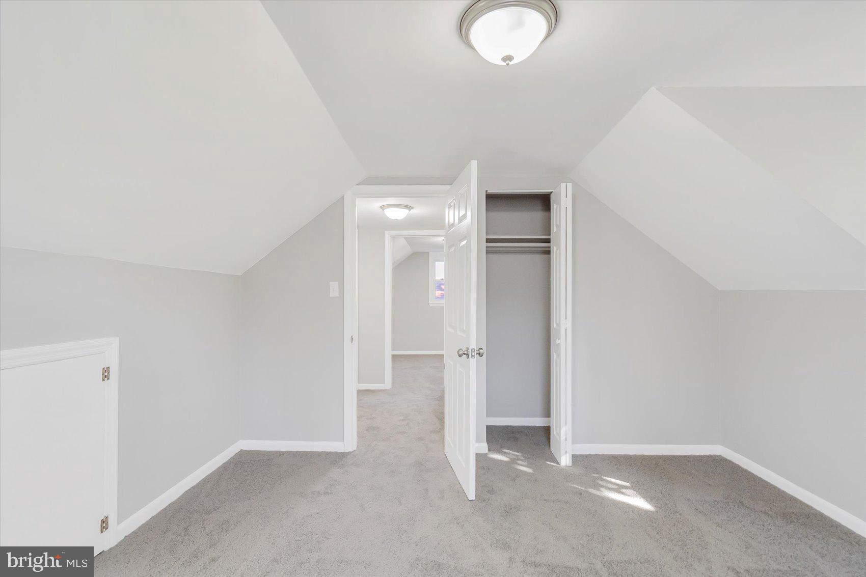 MICHAELTON MANOR - Residential