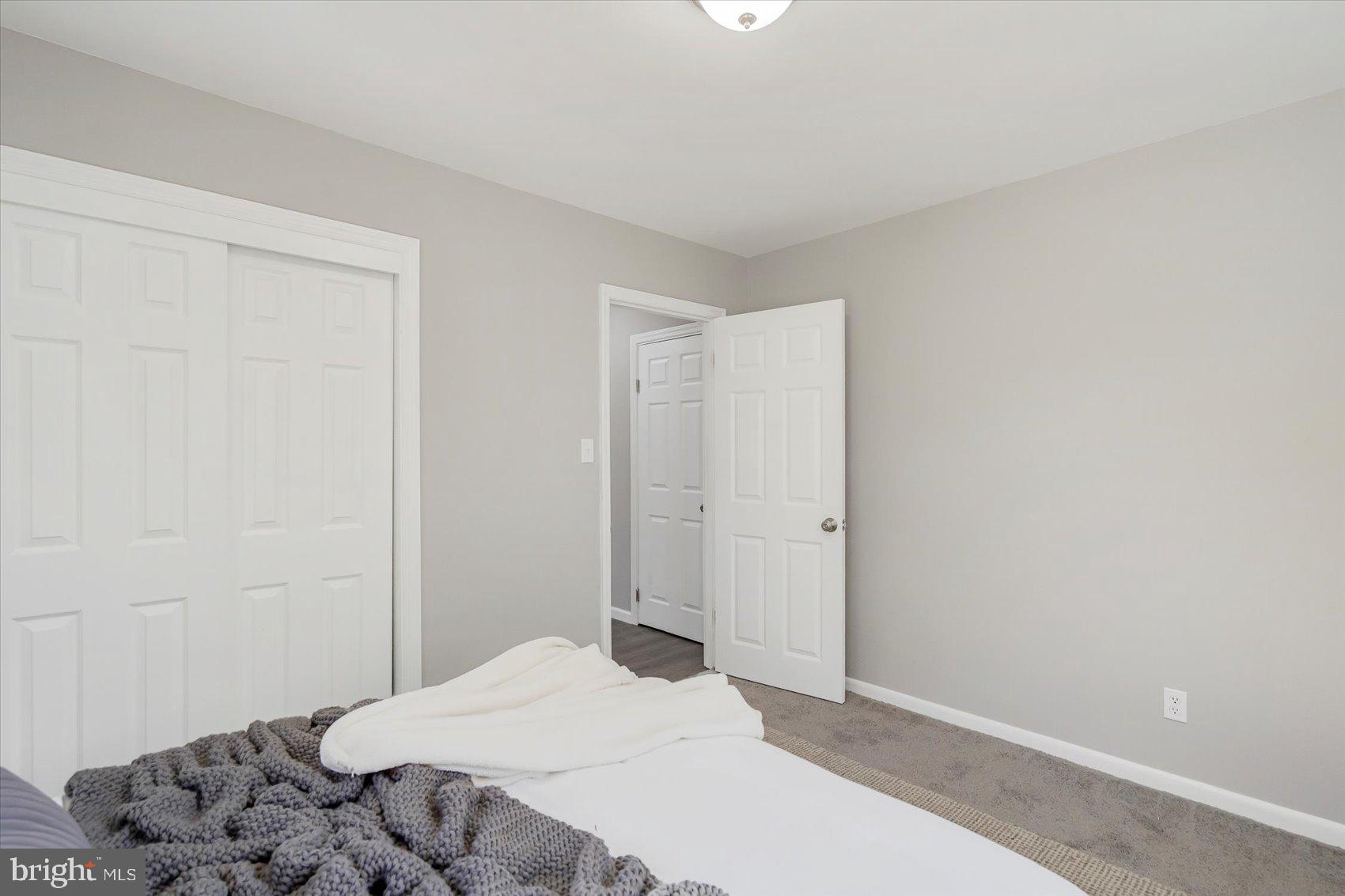 MICHAELTON MANOR - Residential