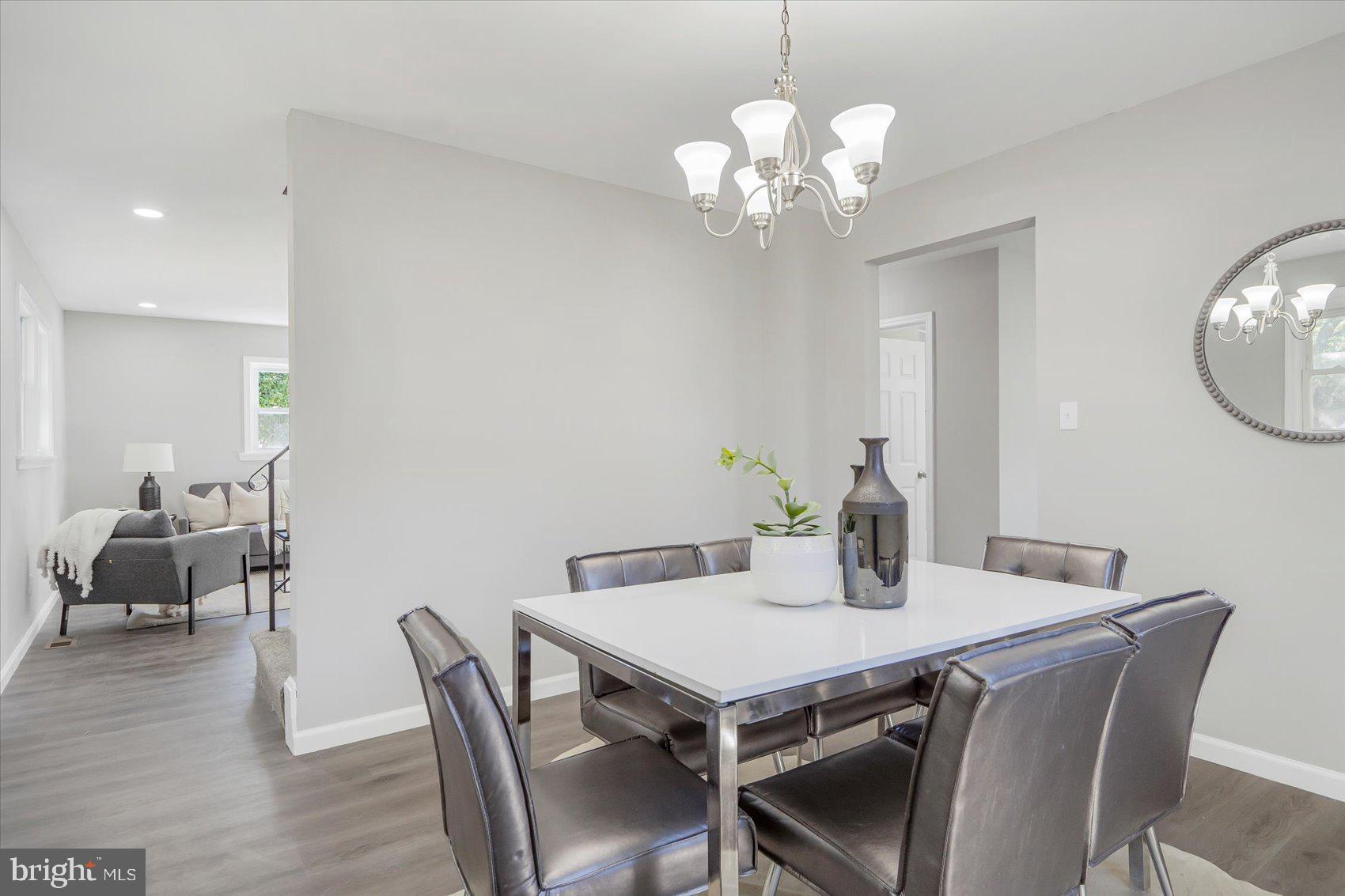 MICHAELTON MANOR - Residential