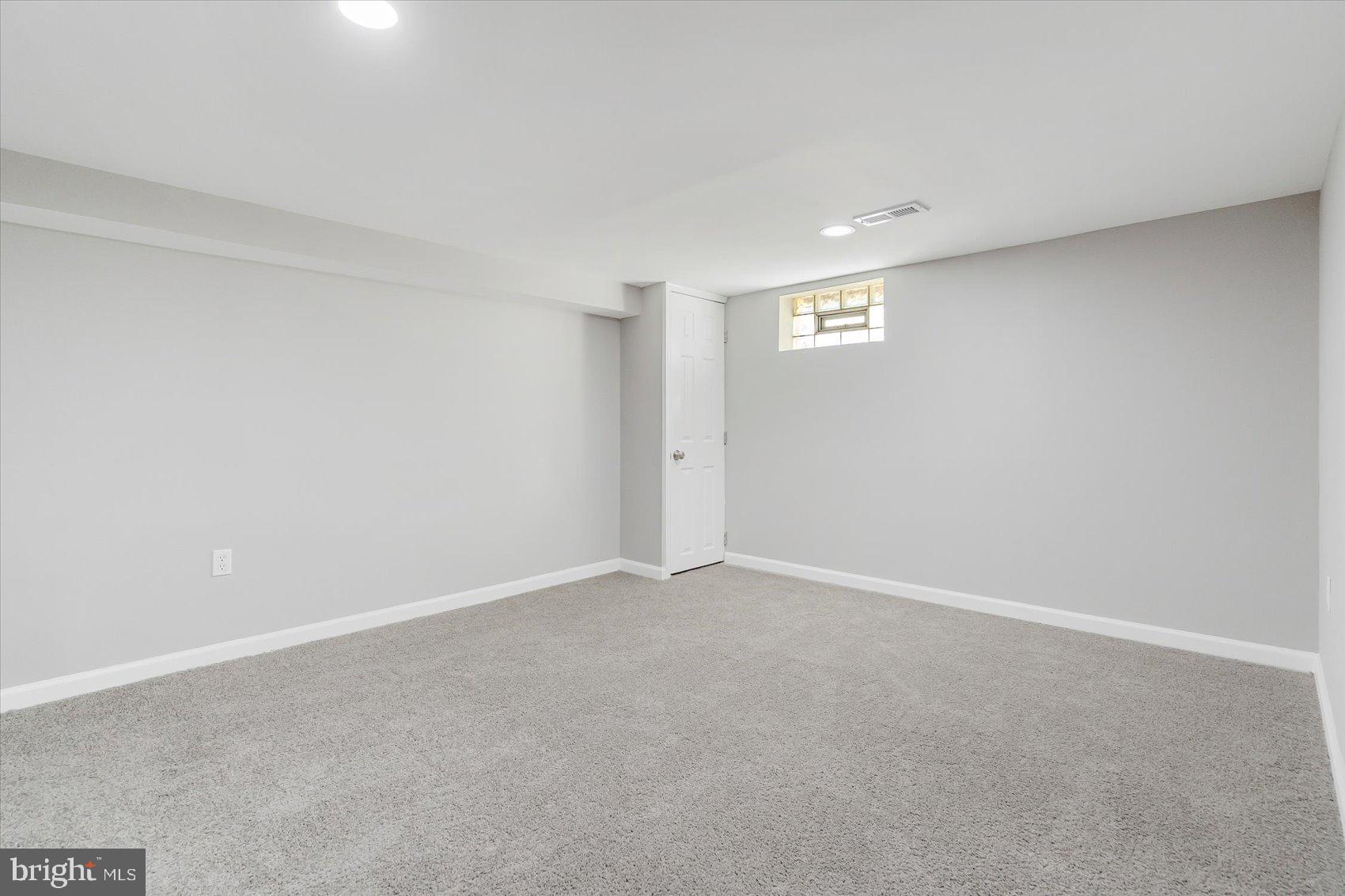 MICHAELTON MANOR - Residential