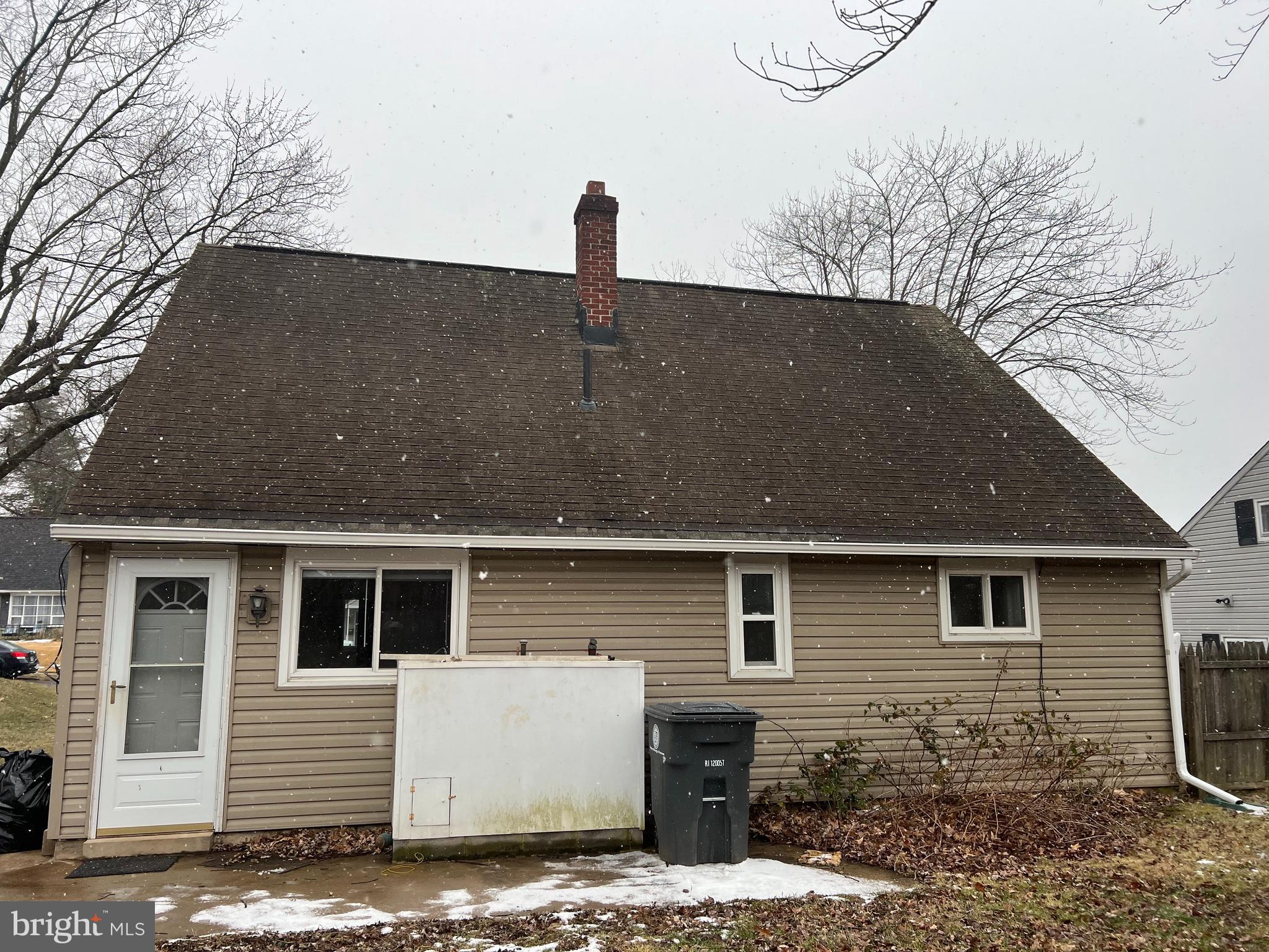 POTTSGROVE MANOR - Residential