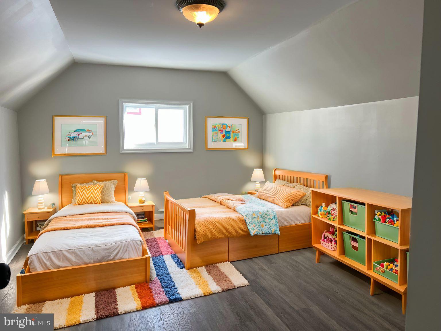 POTTSGROVE MANOR - Residential