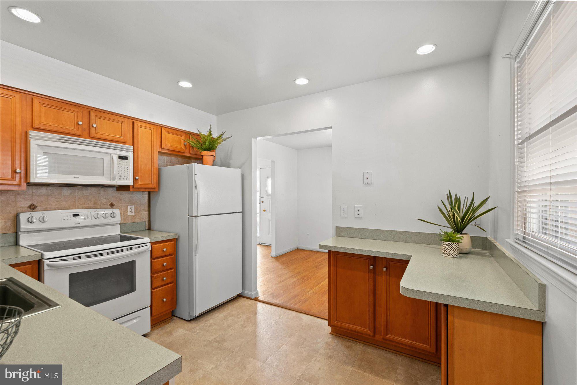 ALCOVA HEIGHTS - Residential