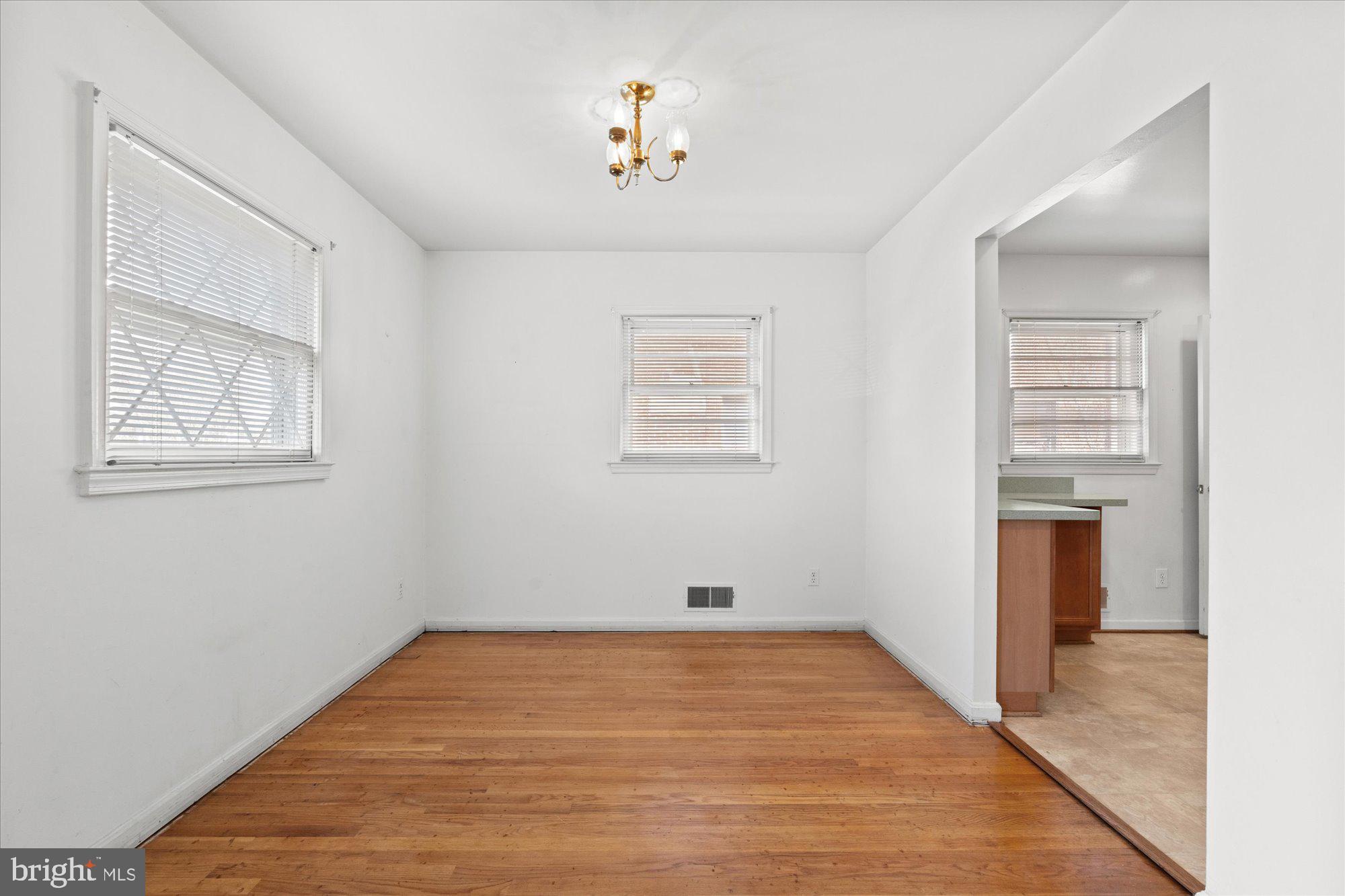 ALCOVA HEIGHTS - Residential