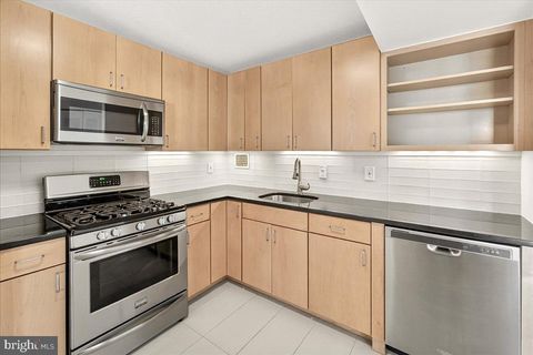 118 MONROE STREET 1208 ROCKVILLE MD 20850