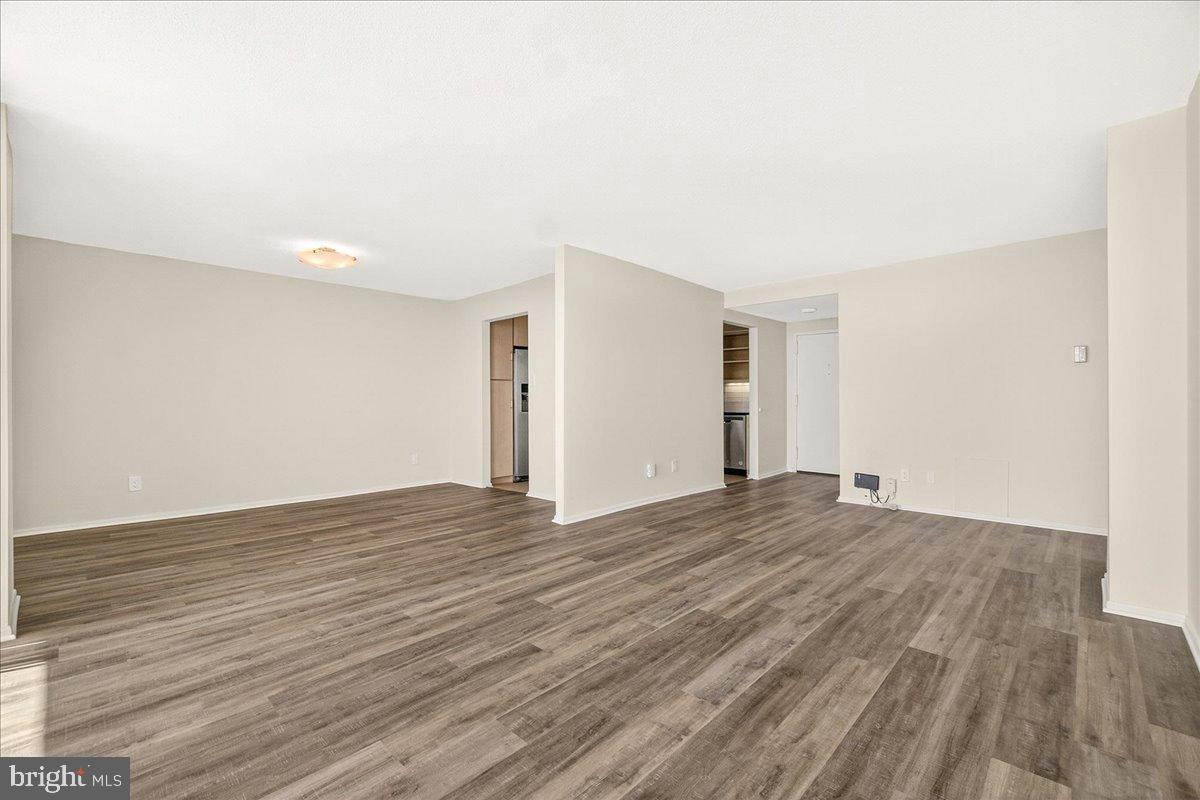 AMERICANA CENTRE - Residential