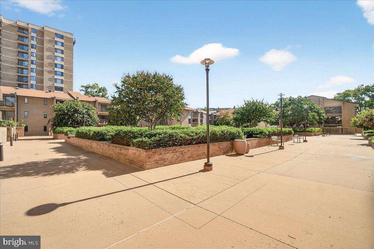 AMERICANA CENTRE - Residential