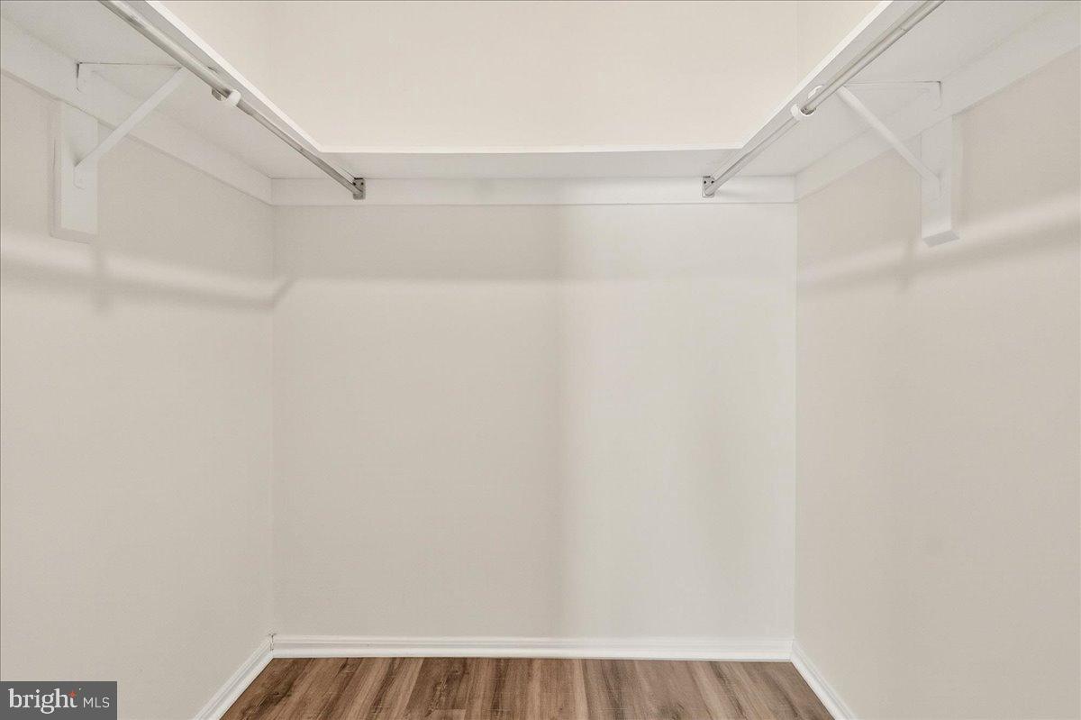 AMERICANA CENTRE - Residential