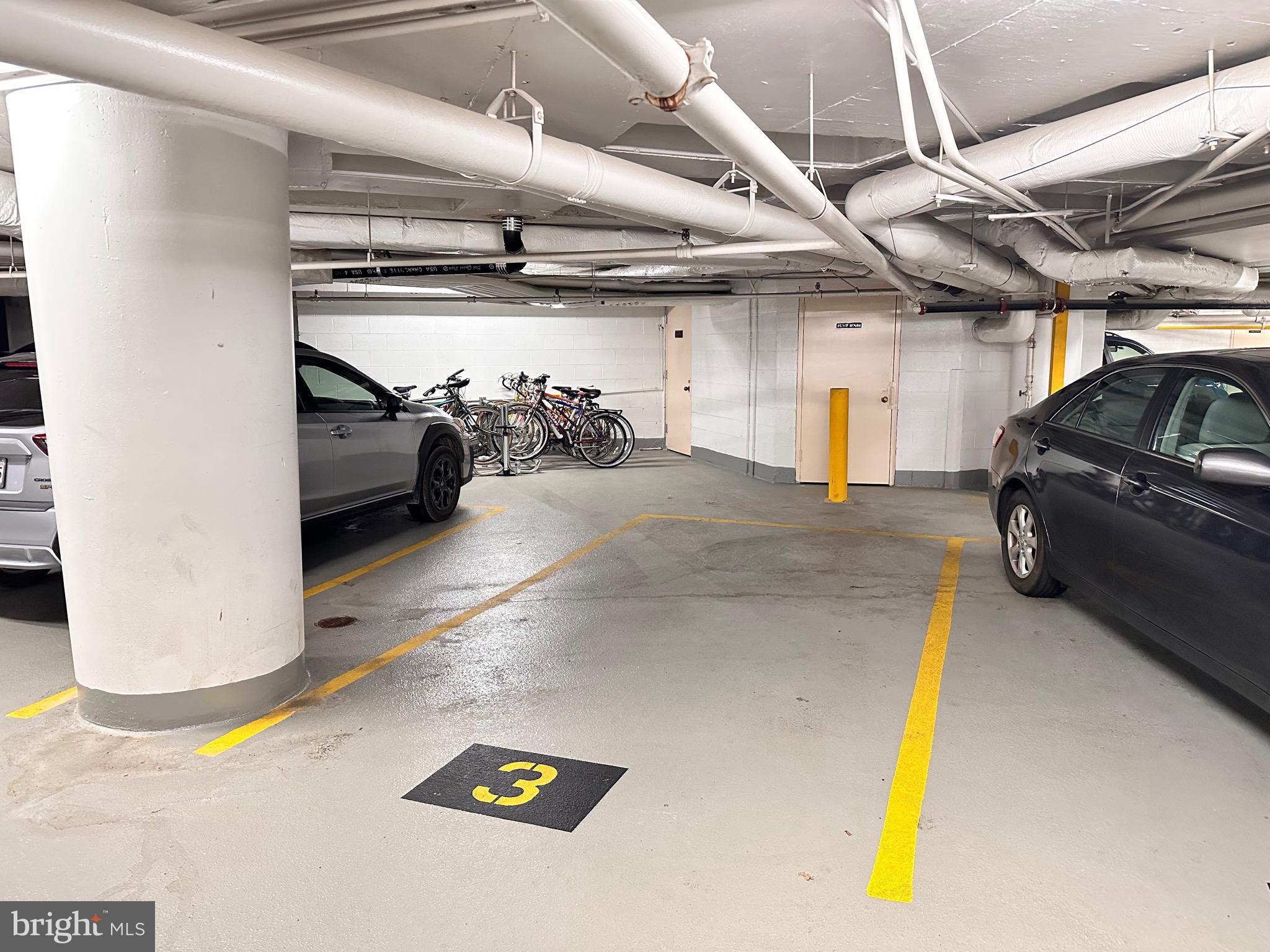 WATERFORD HOUSE - Residential