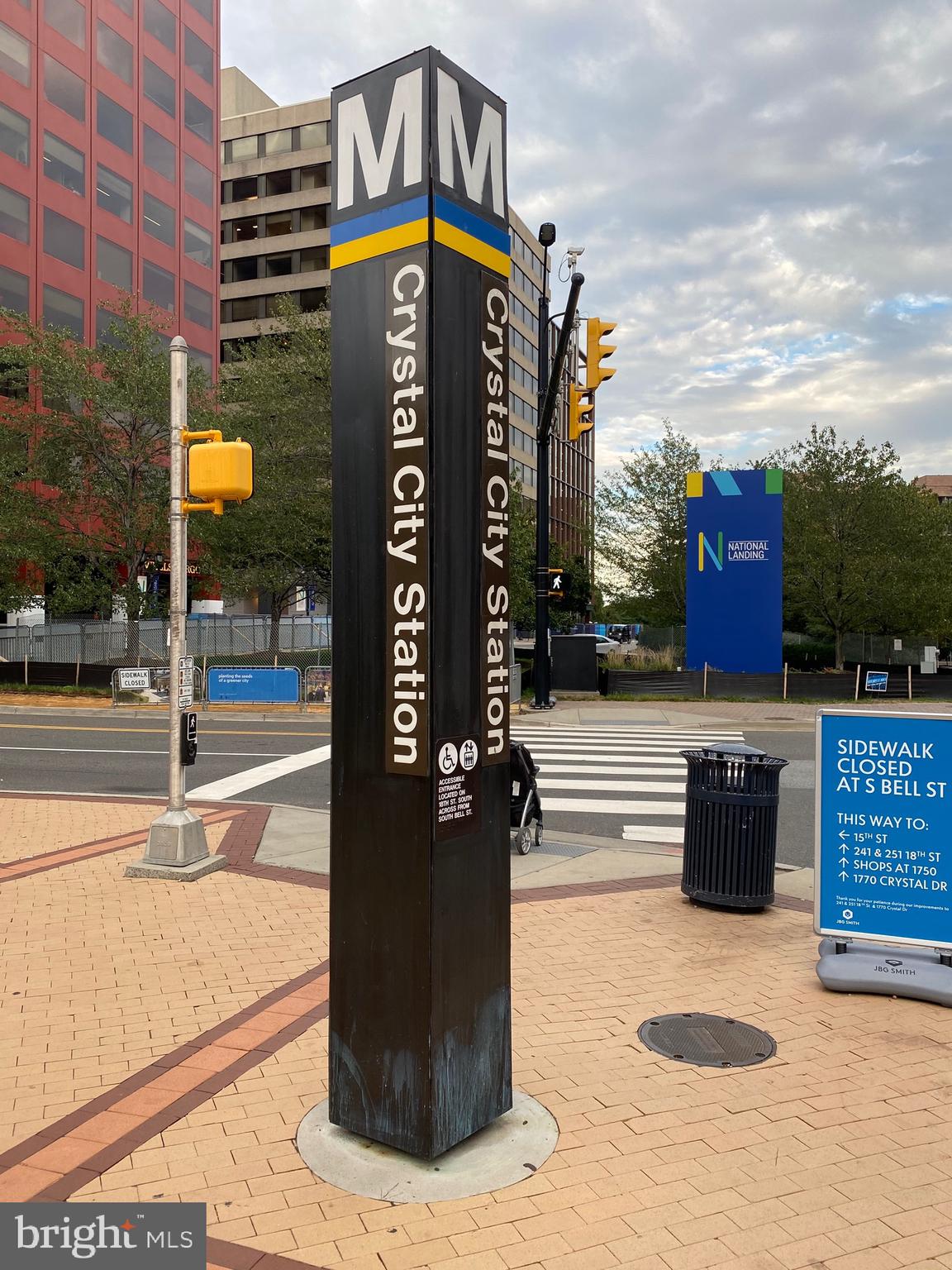 WATERFORD HOUSE - Residential