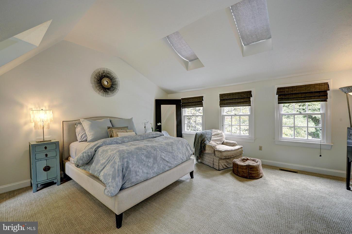 CHEVY CHASE - Residential