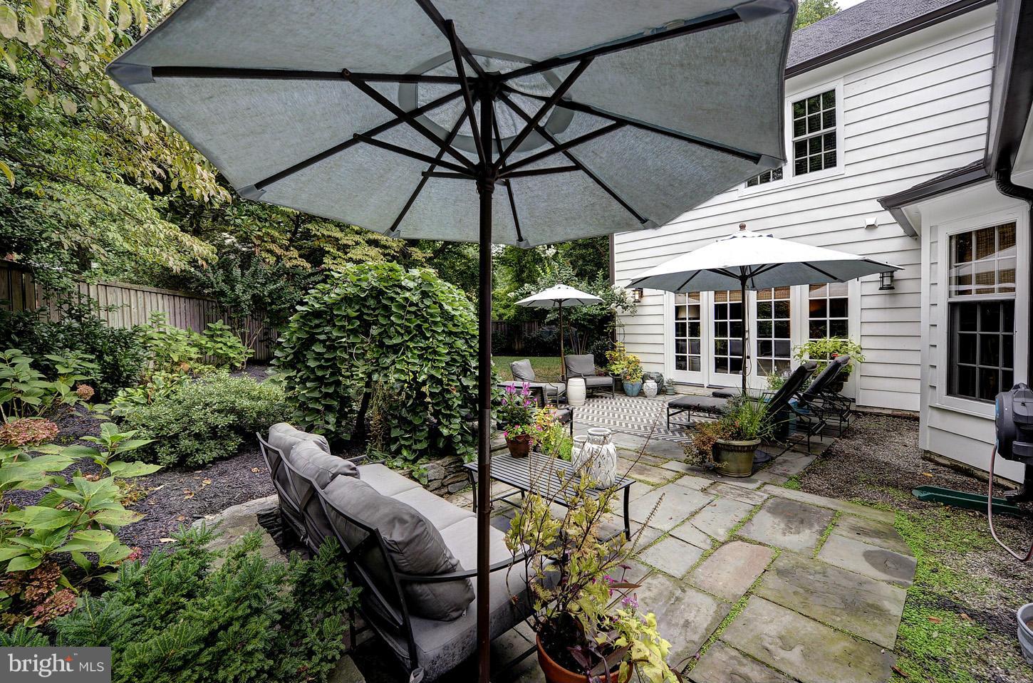 CHEVY CHASE - Residential