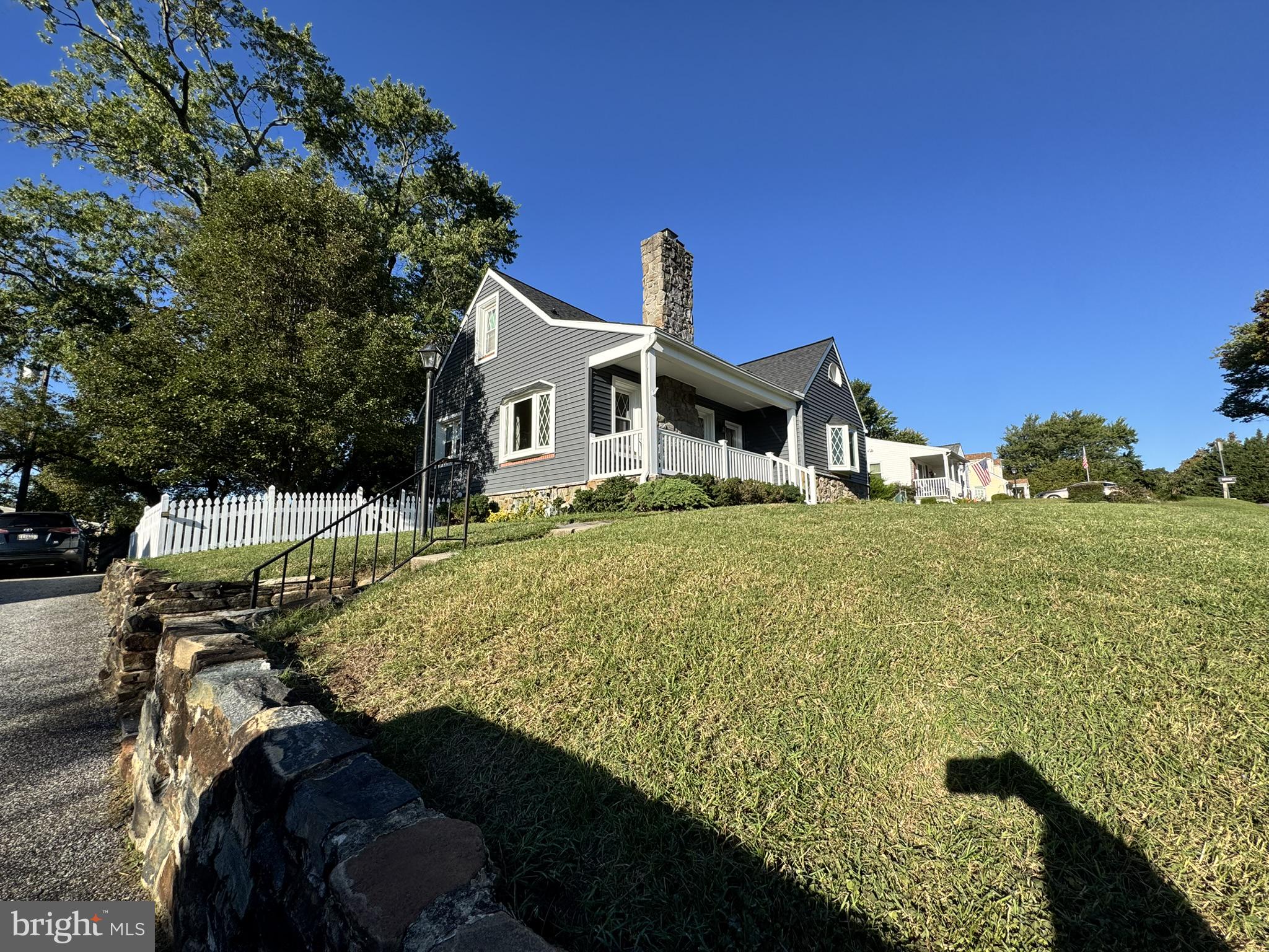 2809 SUPERIOR AVENUE