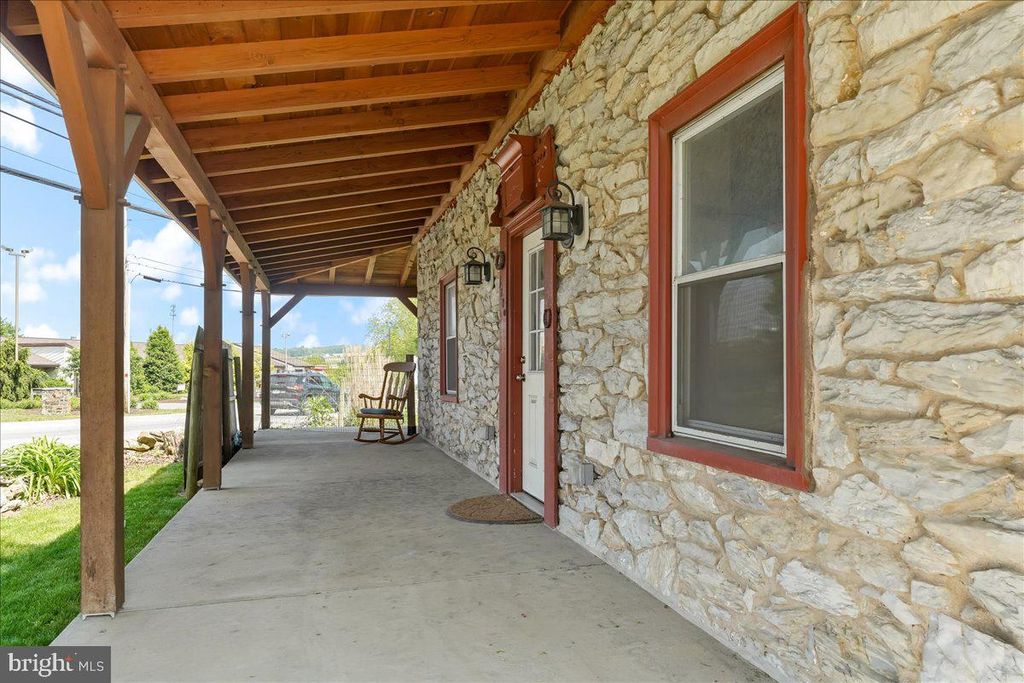 Photo of 5270 LINCOLN HWY, GAP, PA 17527 (MLS # PALA2035218)