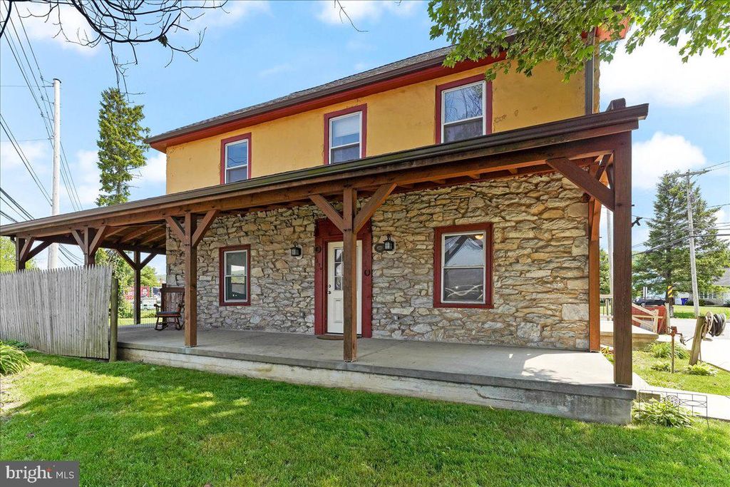 Photo of 5270 LINCOLN HWY, GAP, PA 17527 (MLS # PALA2035218)