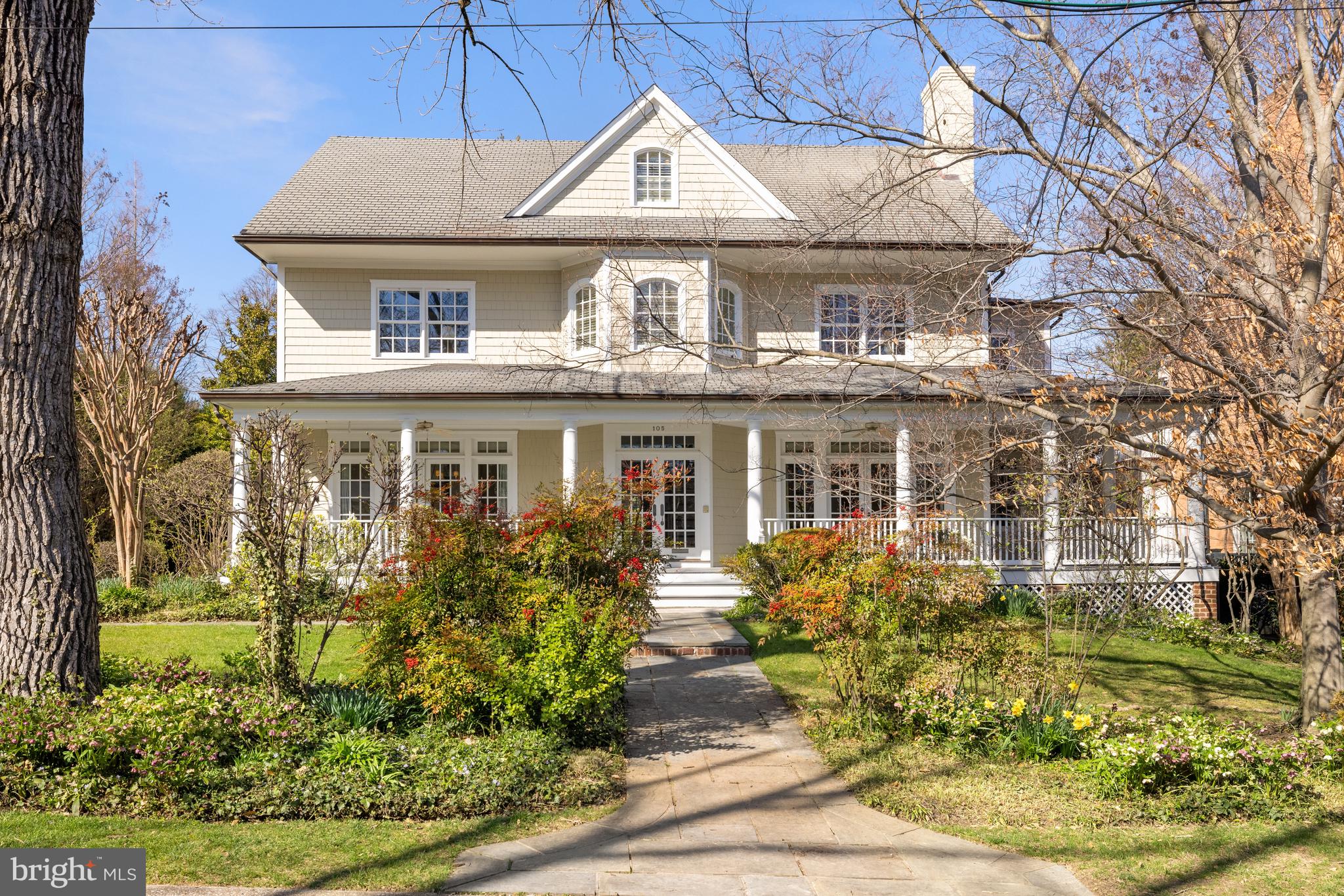 CHEVY CHASE VILLAGE - Residential