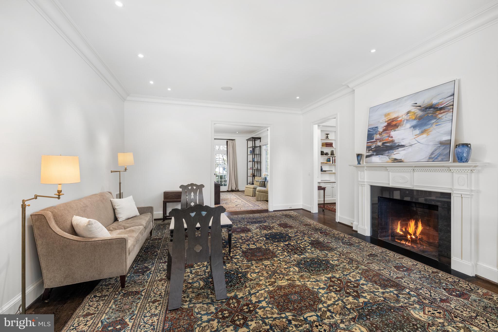 CHEVY CHASE VILLAGE - Residential