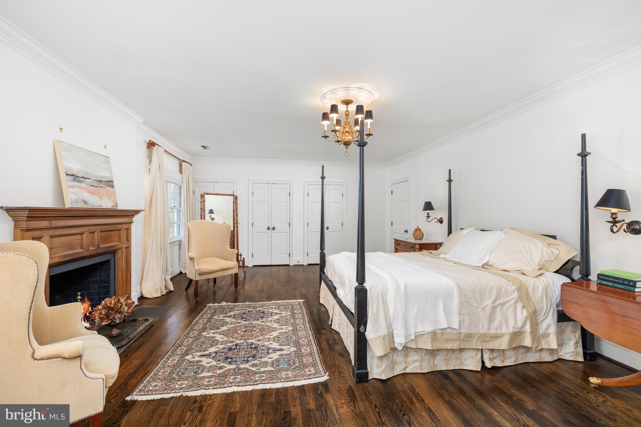 CHEVY CHASE VILLAGE - Residential