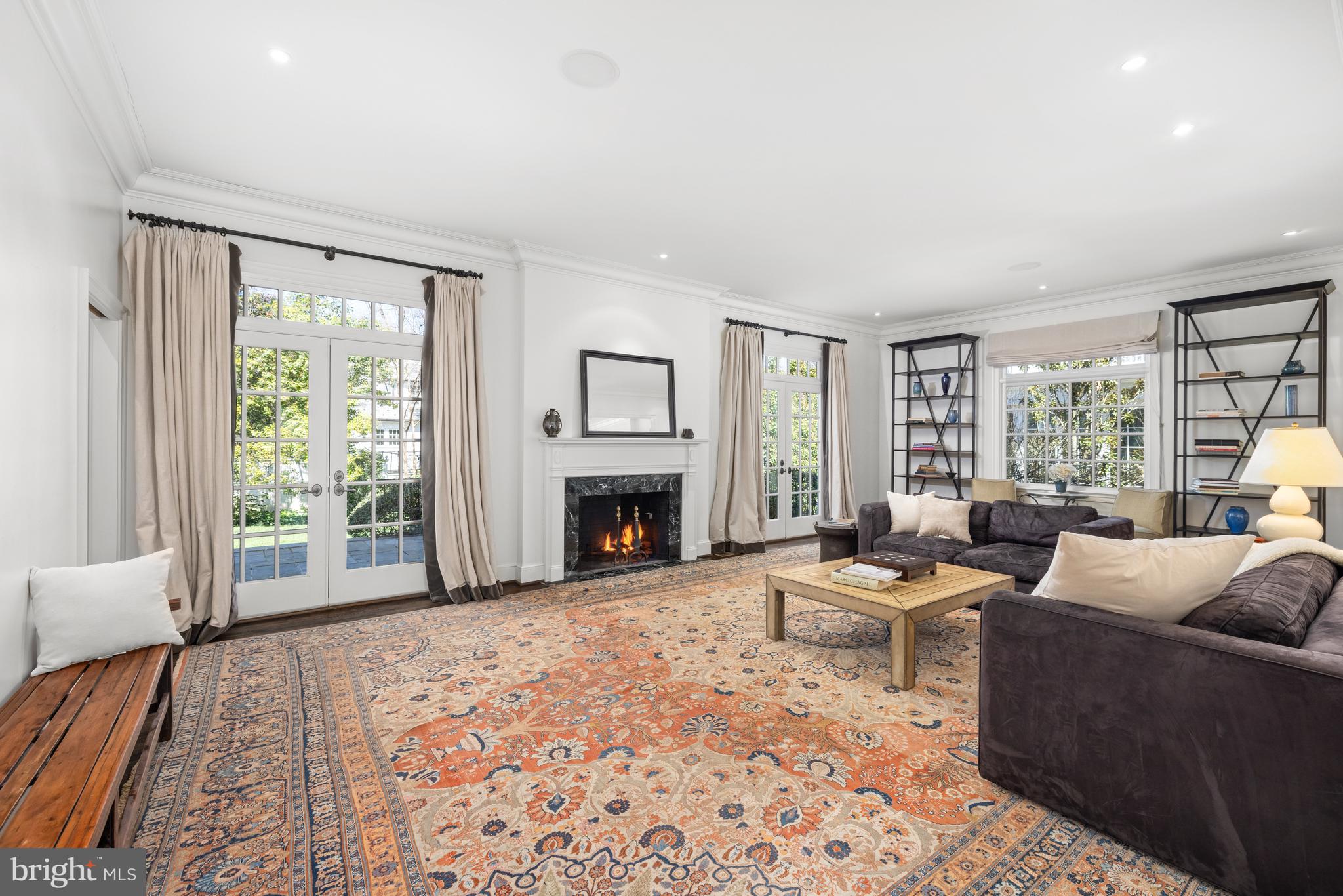 CHEVY CHASE VILLAGE - Residential