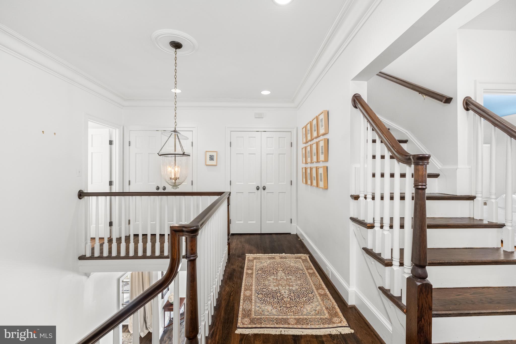 CHEVY CHASE VILLAGE - Residential