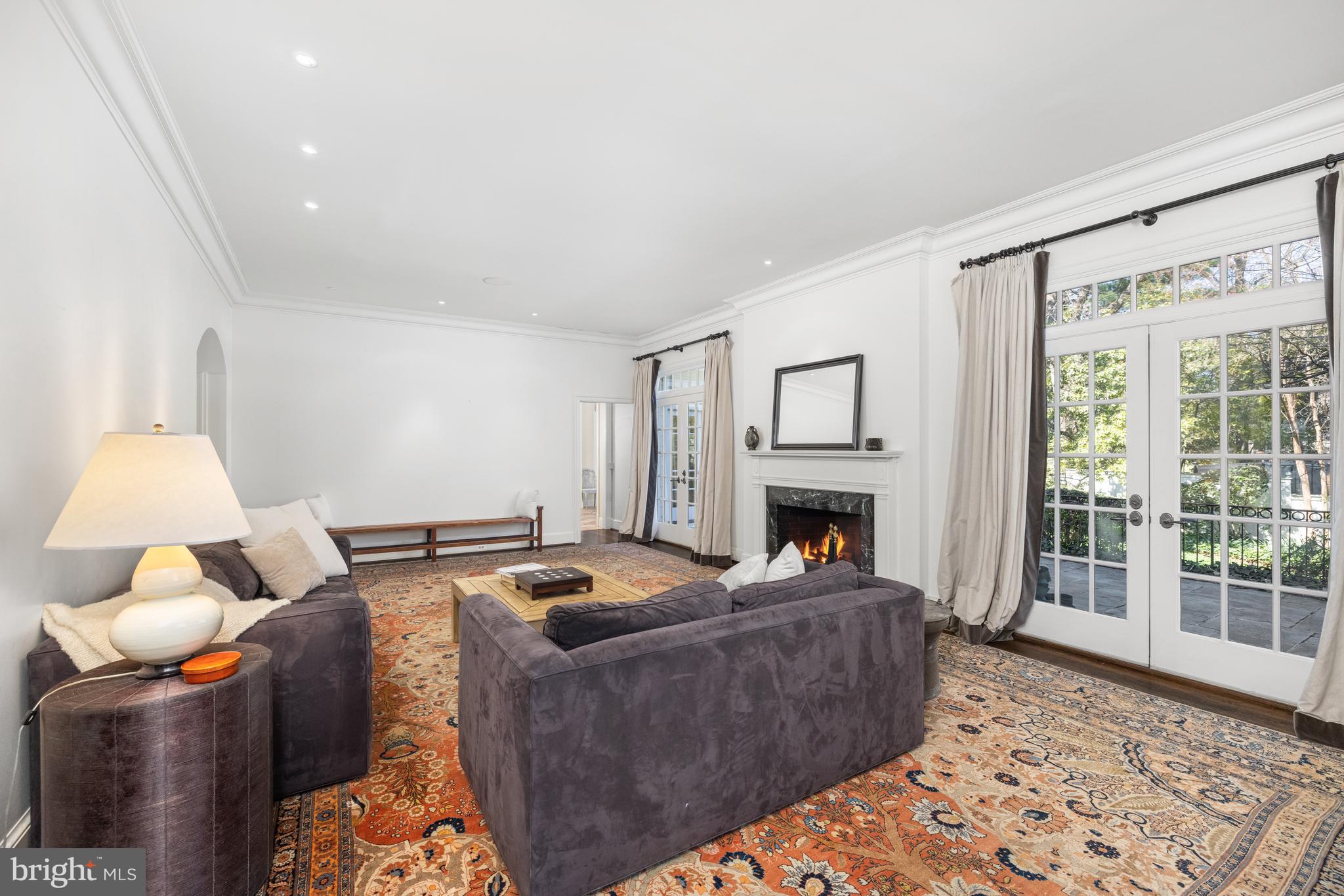 CHEVY CHASE VILLAGE - Residential