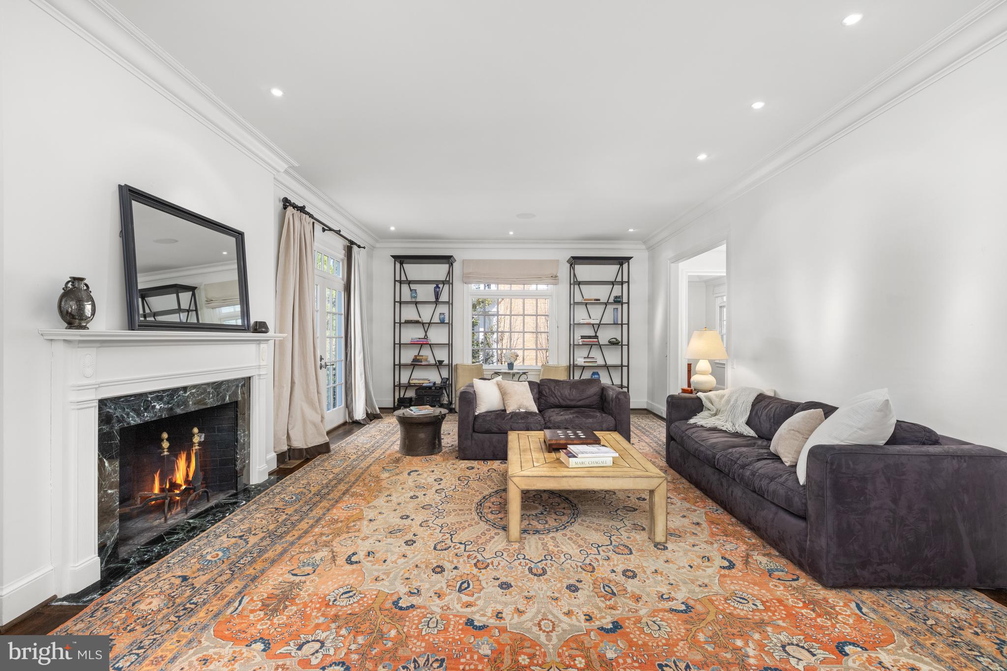 CHEVY CHASE VILLAGE - Residential