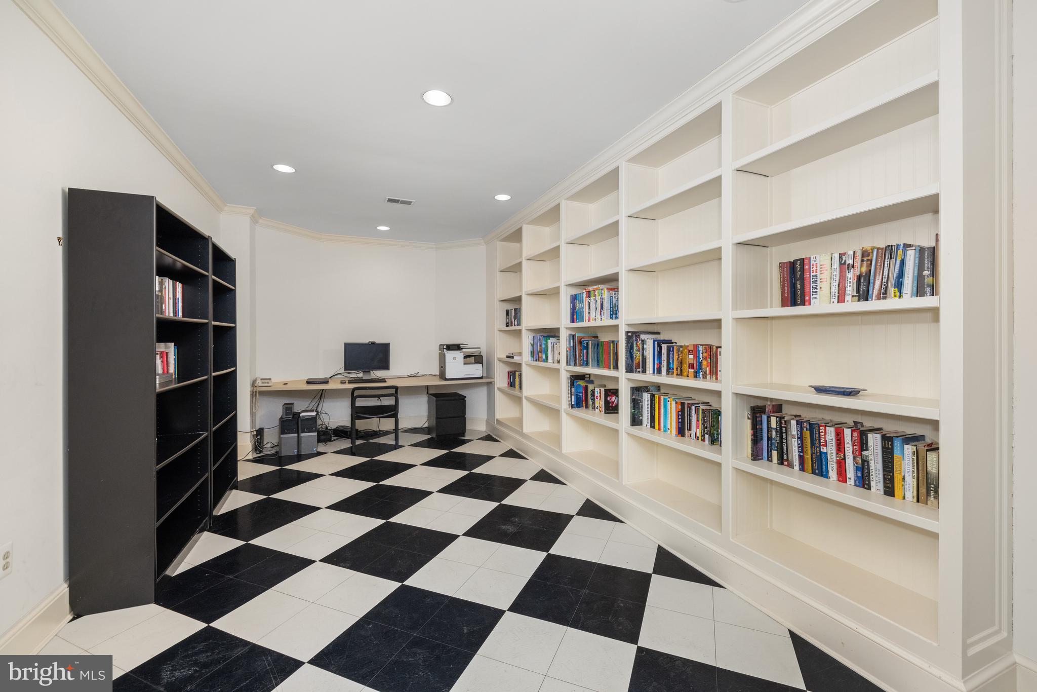 CHEVY CHASE VILLAGE - Residential