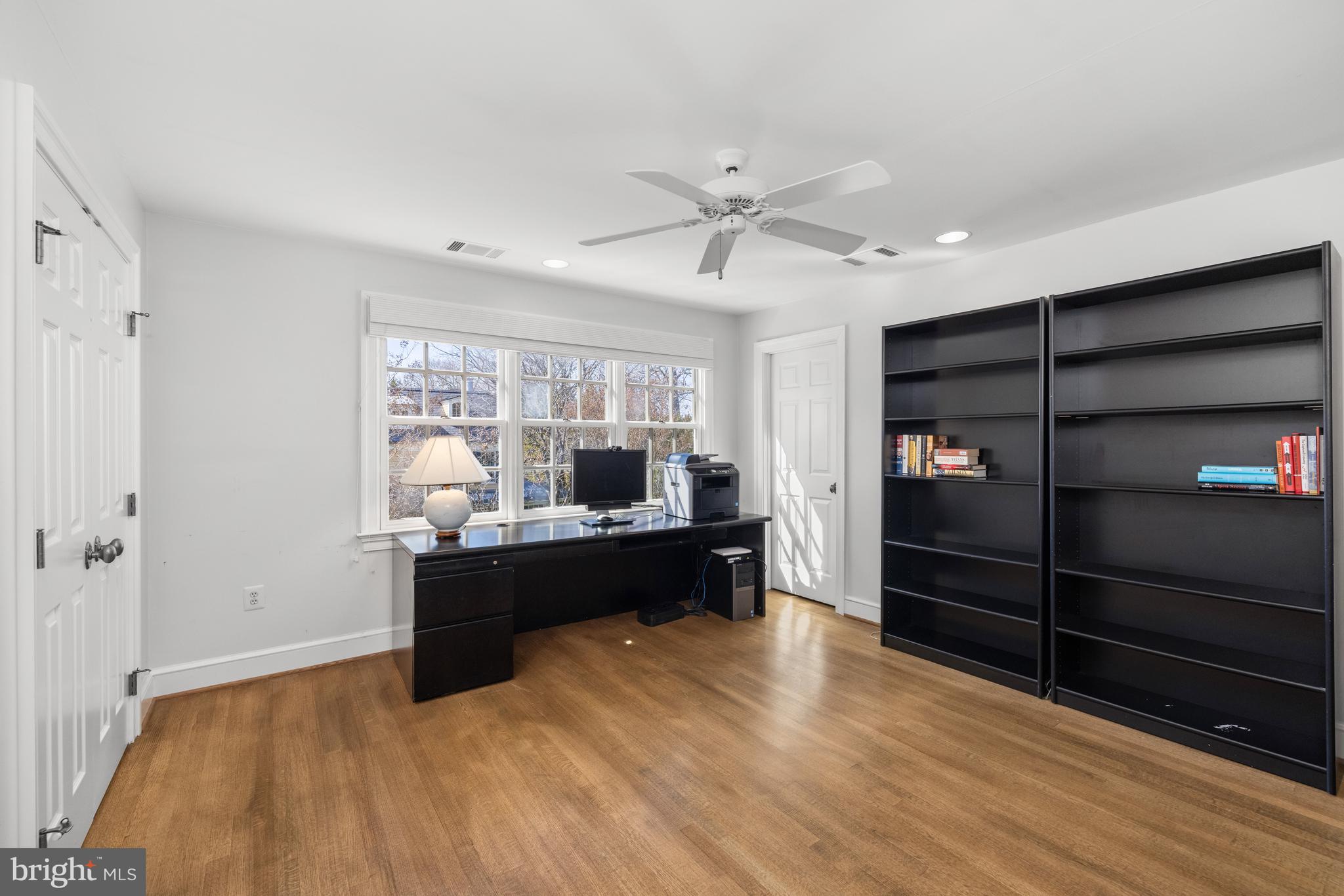 CHEVY CHASE VILLAGE - Residential