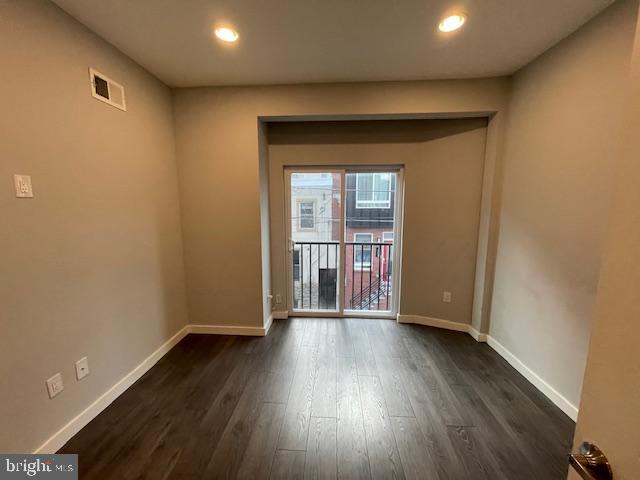 OLDE KENSINGTON - Residential Lease