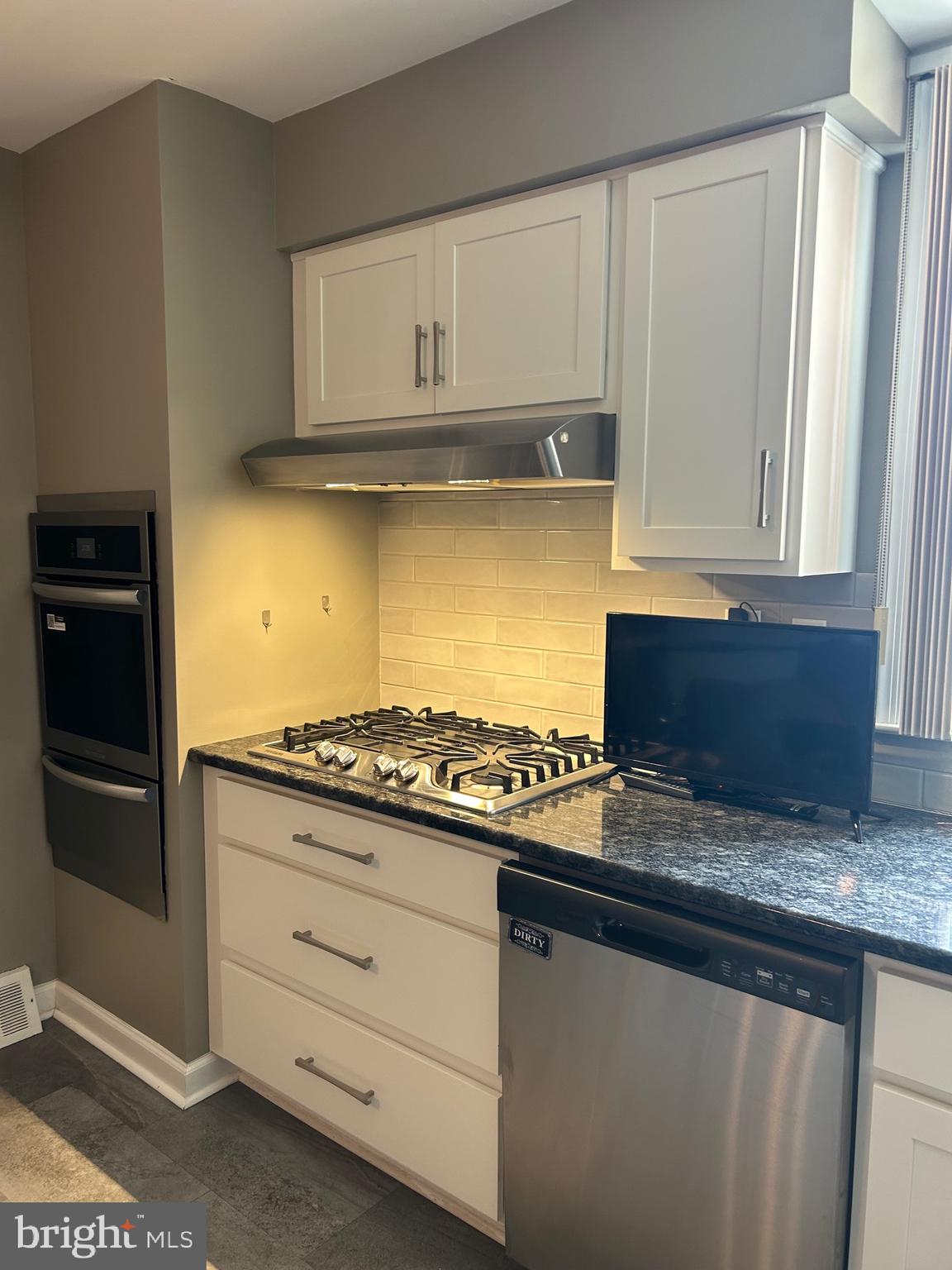 ORCHARD HILL - Residential