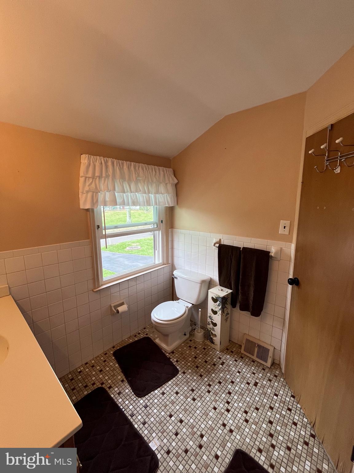 ORCHARD HILL - Residential