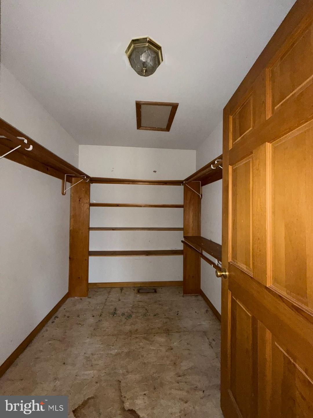 HIDDEN ACRES - Residential