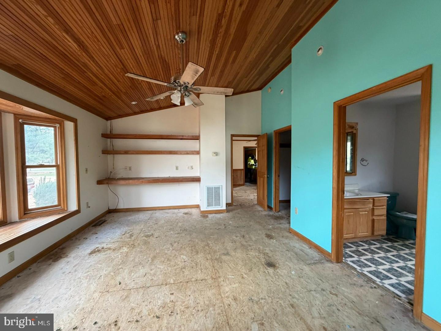 HIDDEN ACRES - Residential