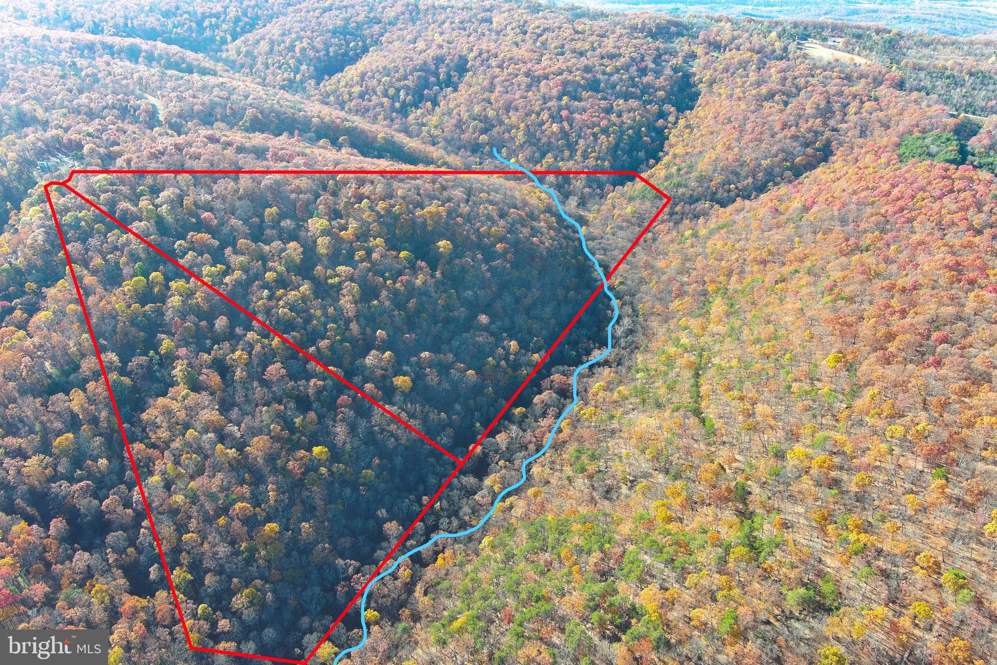 221 & 222 BLUFFS ON THE POTOMAC