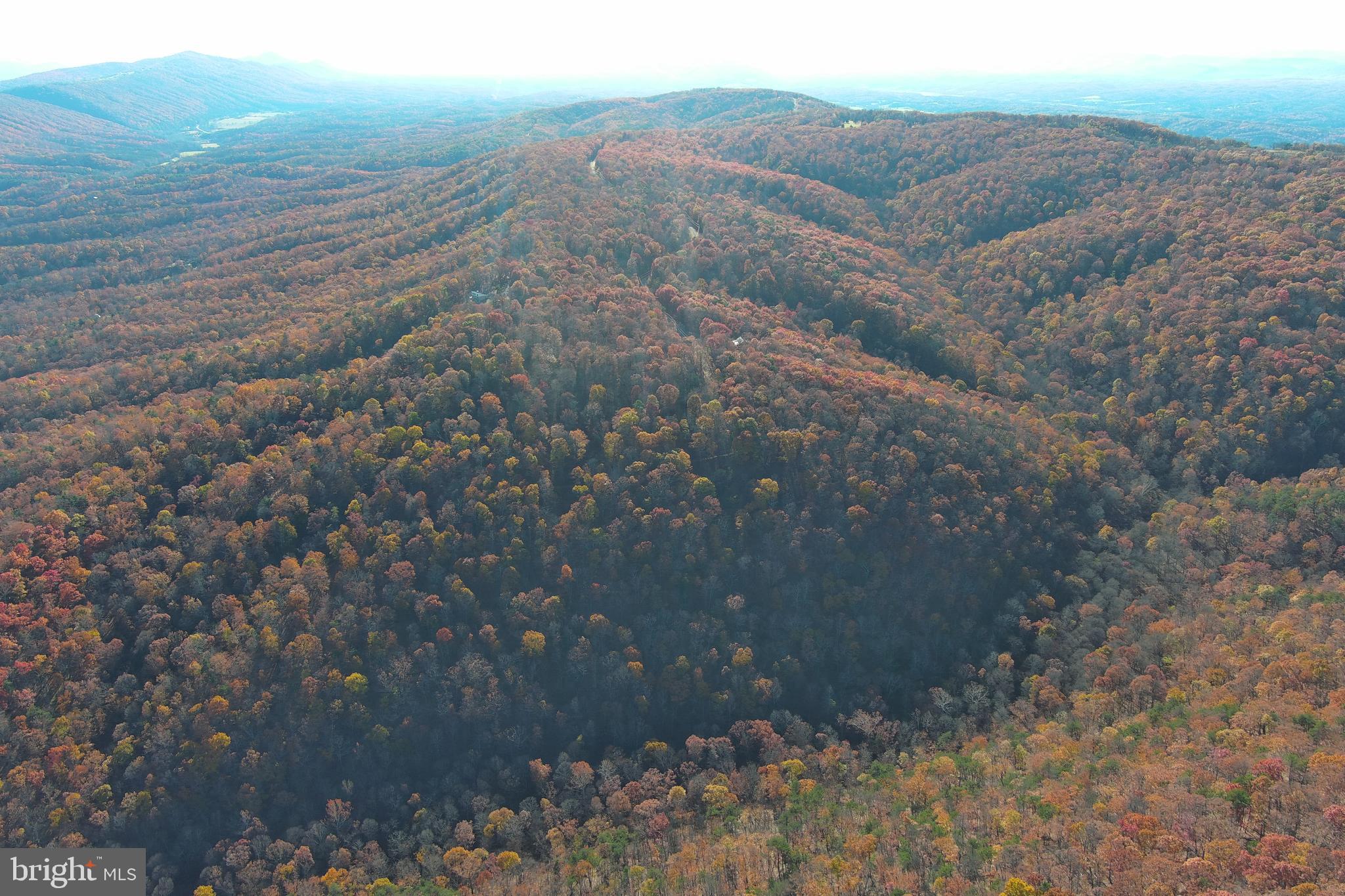 BLUFFS ON THE POTOMAC - Land