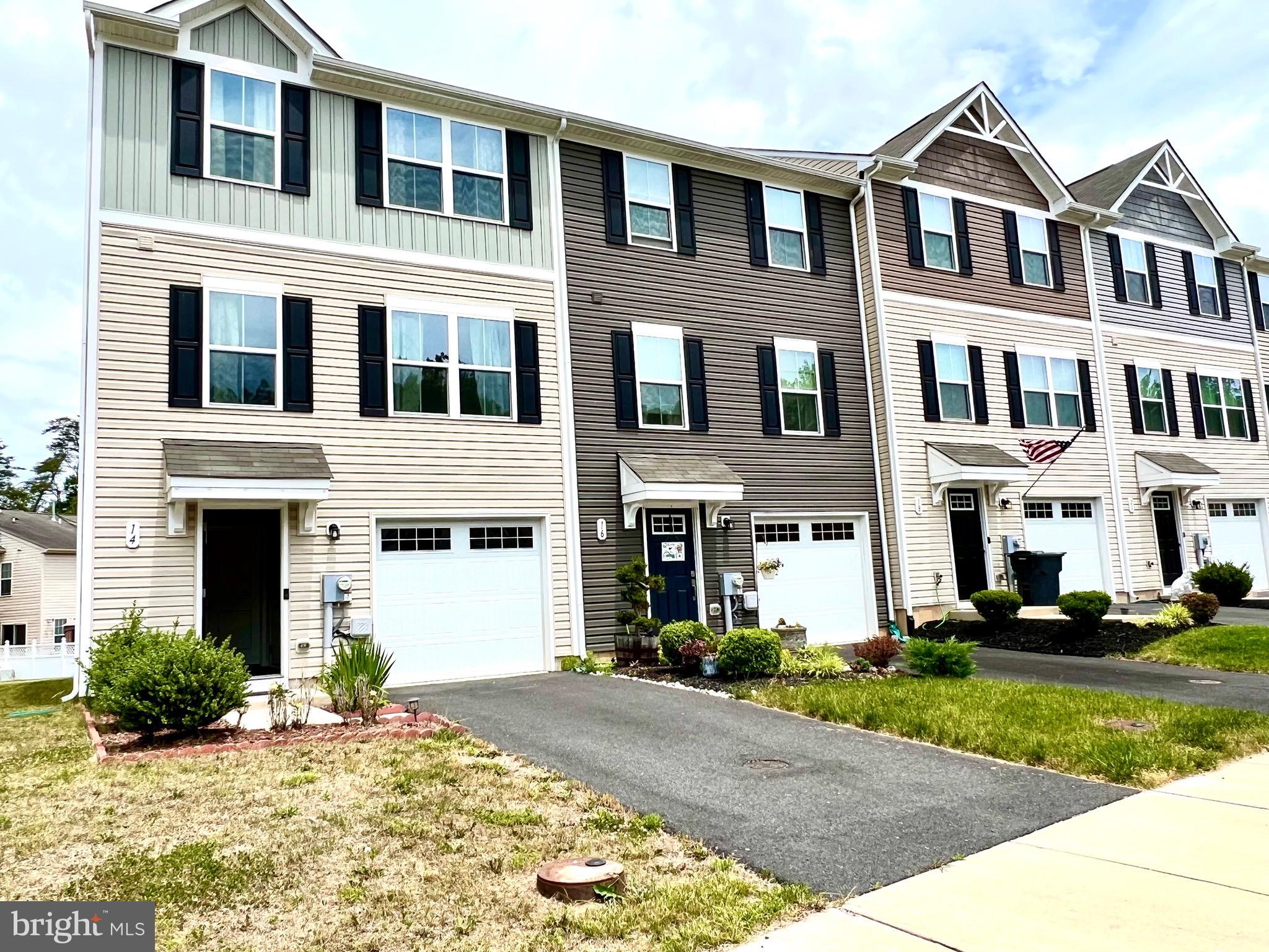 RIDGELY FOREST - Residential