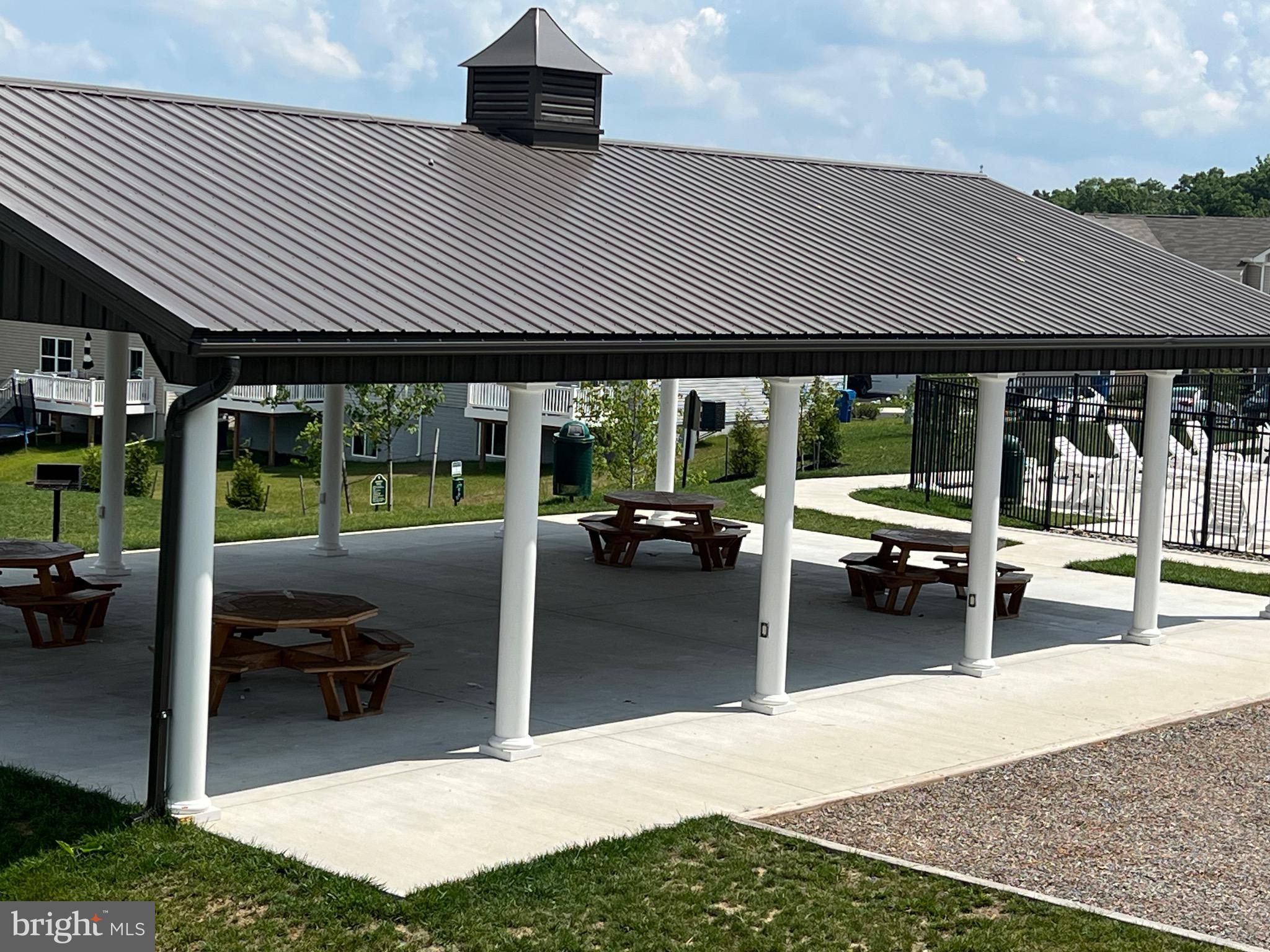 RIDGELY FOREST - Residential