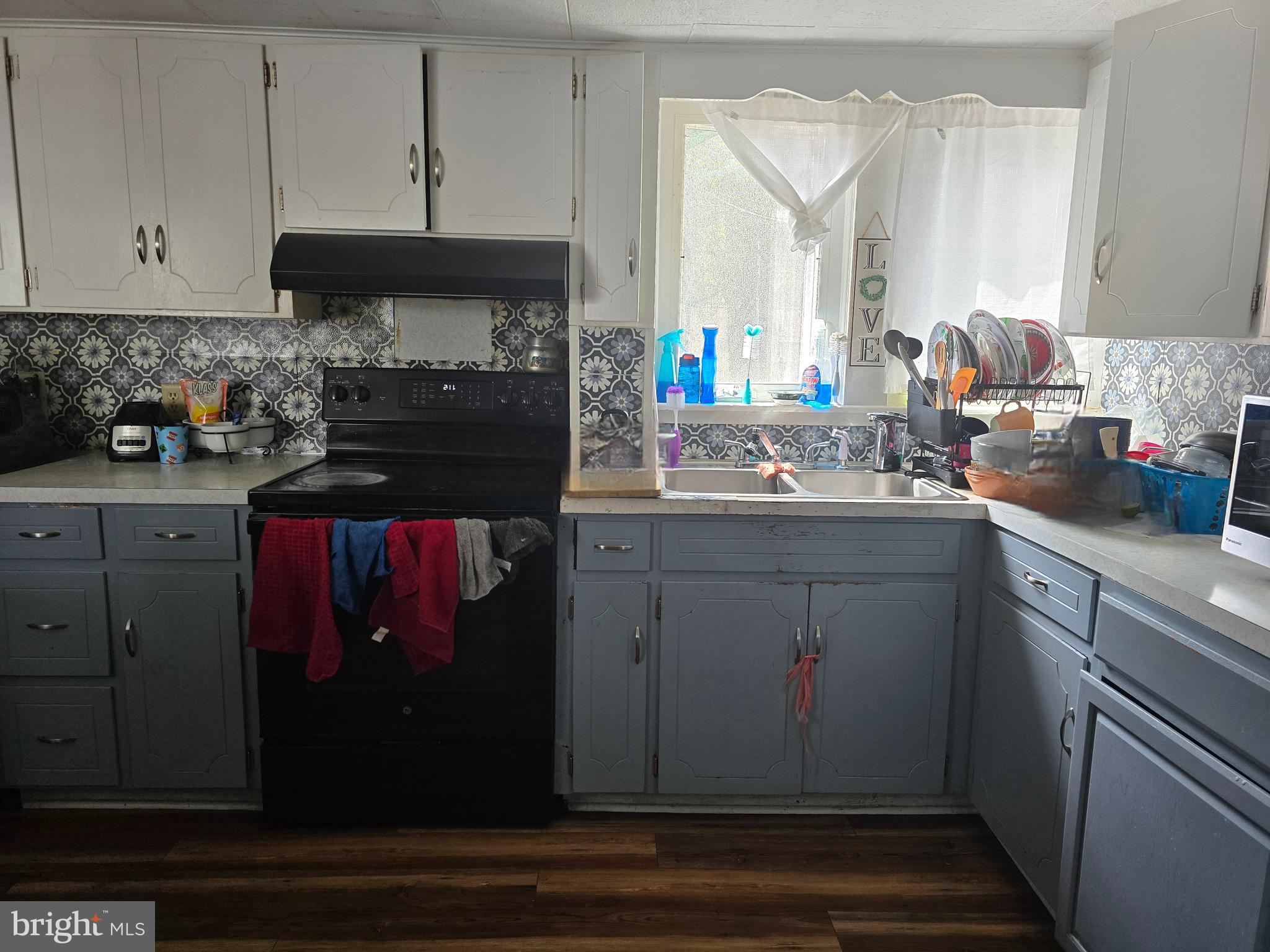 123 S S FOURTH STREET