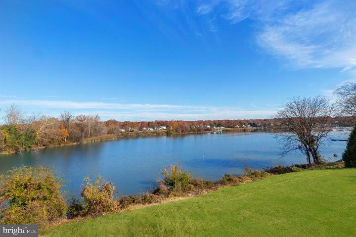 BIRD RIVER GROVE - Residential