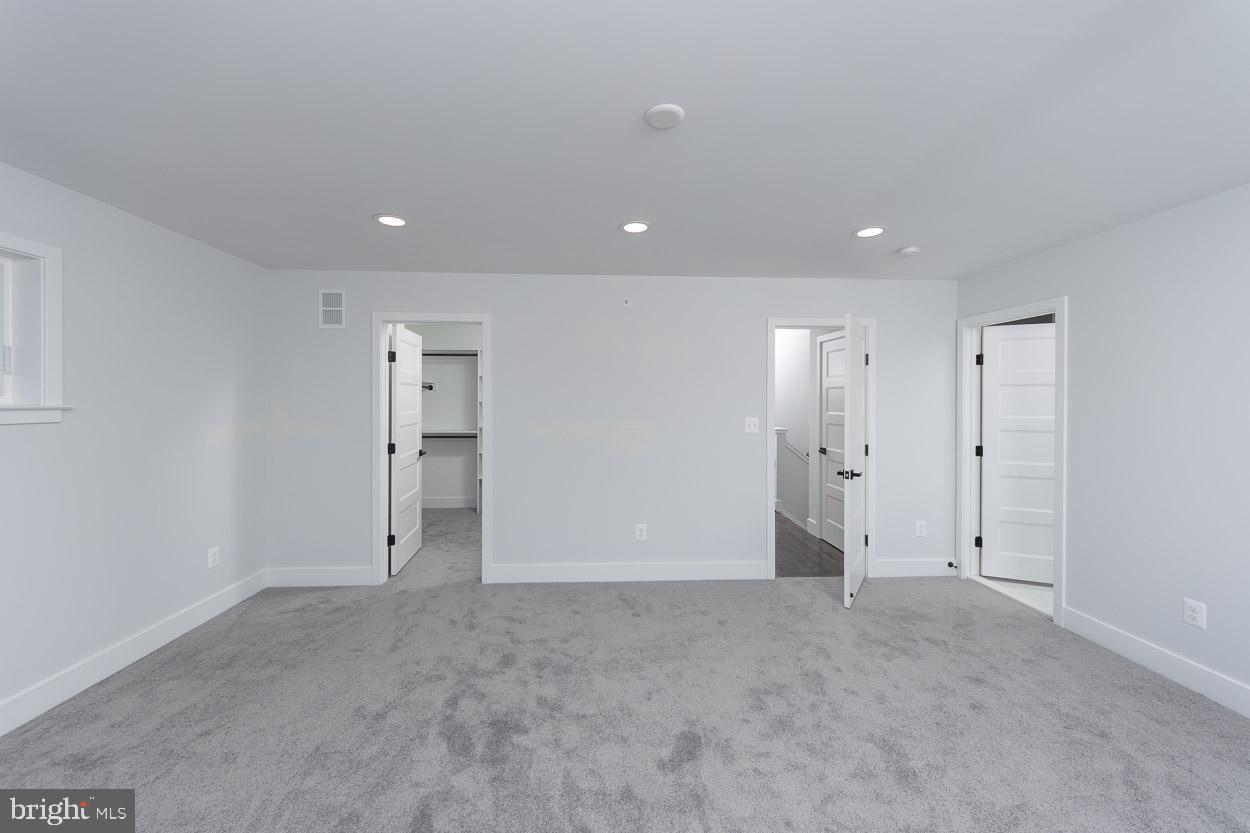 BIRD RIVER GROVE - Residential