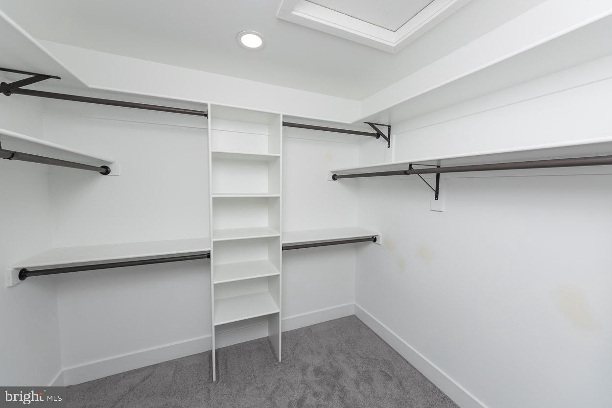 BIRD RIVER GROVE - Residential