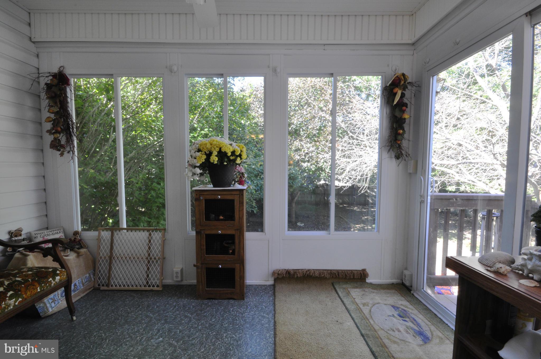 SMOKETREE - Residential