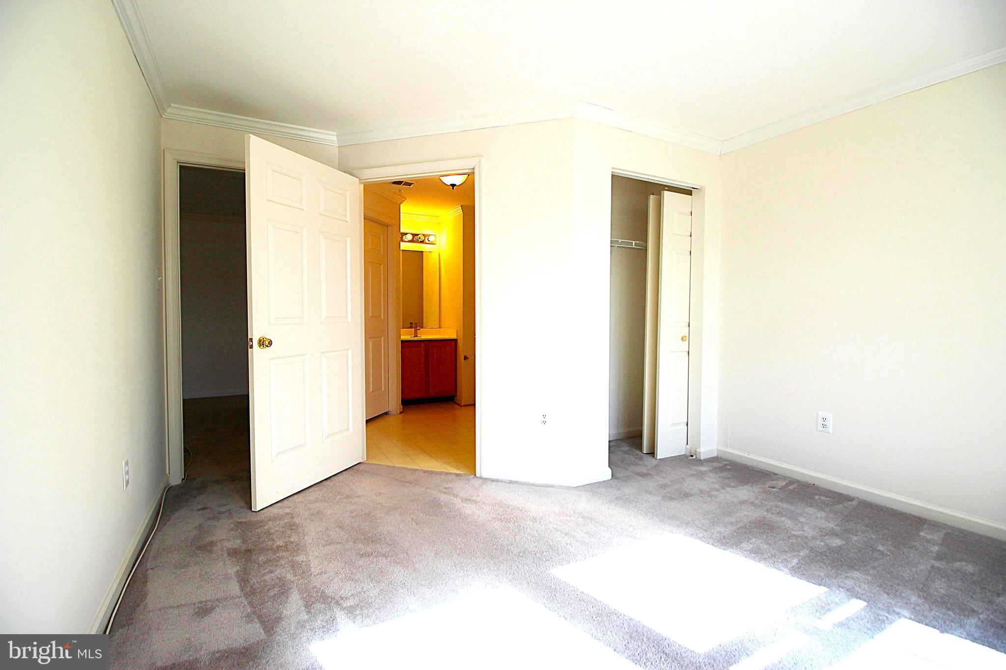 SOUTH MEADOWS - Residential Lease