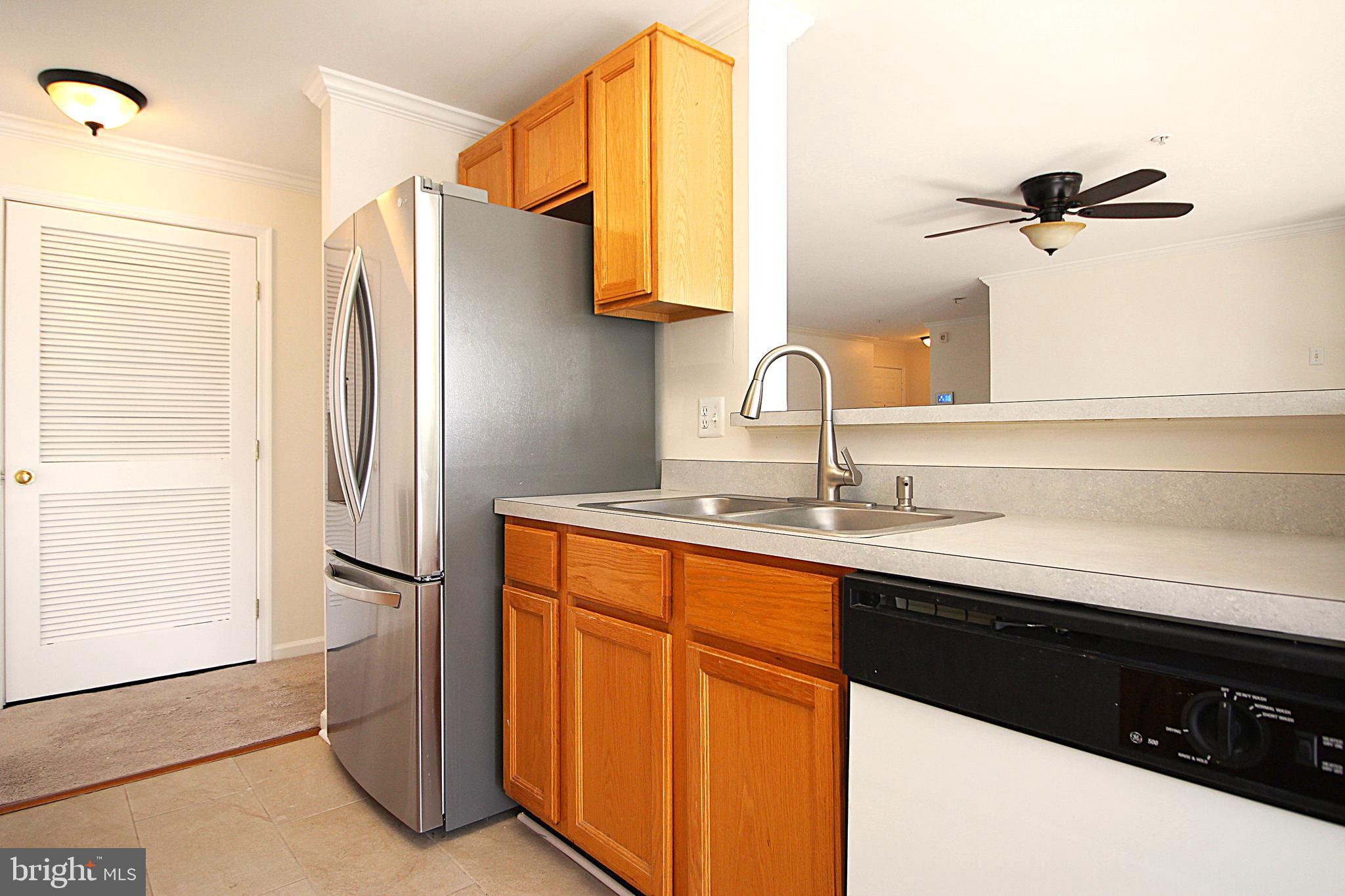 SOUTH MEADOWS - Residential Lease