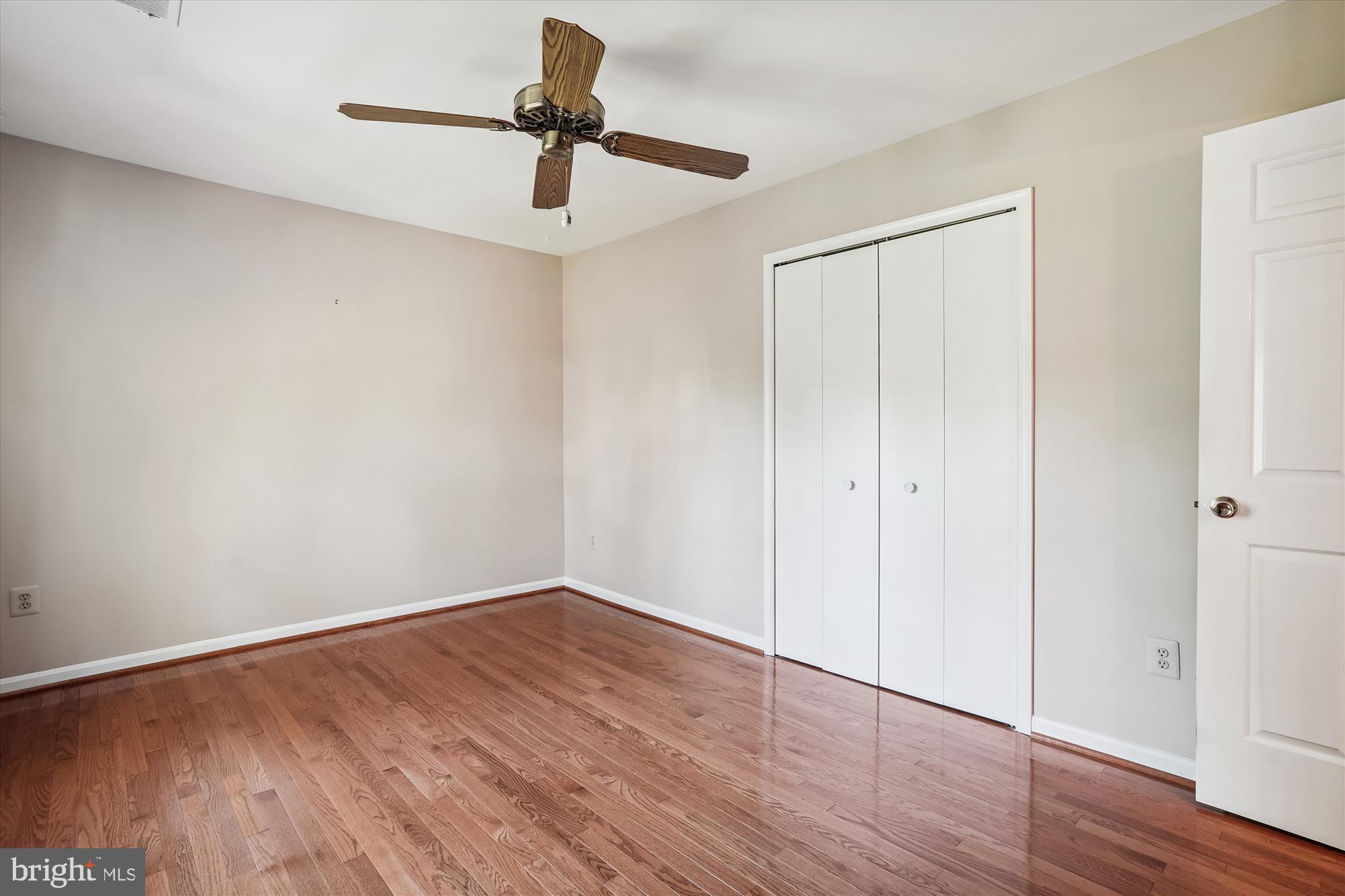 CARDINAL GLEN - Residential