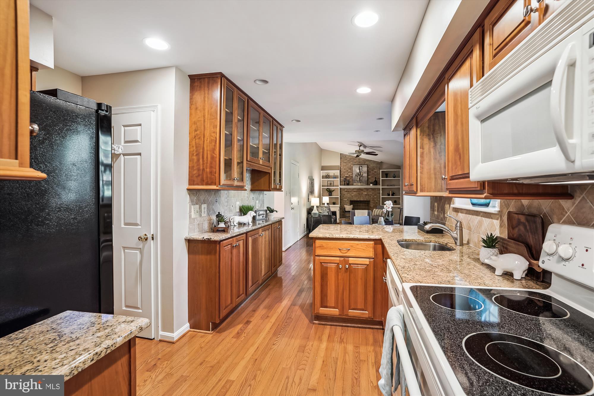 CARDINAL GLEN - Residential