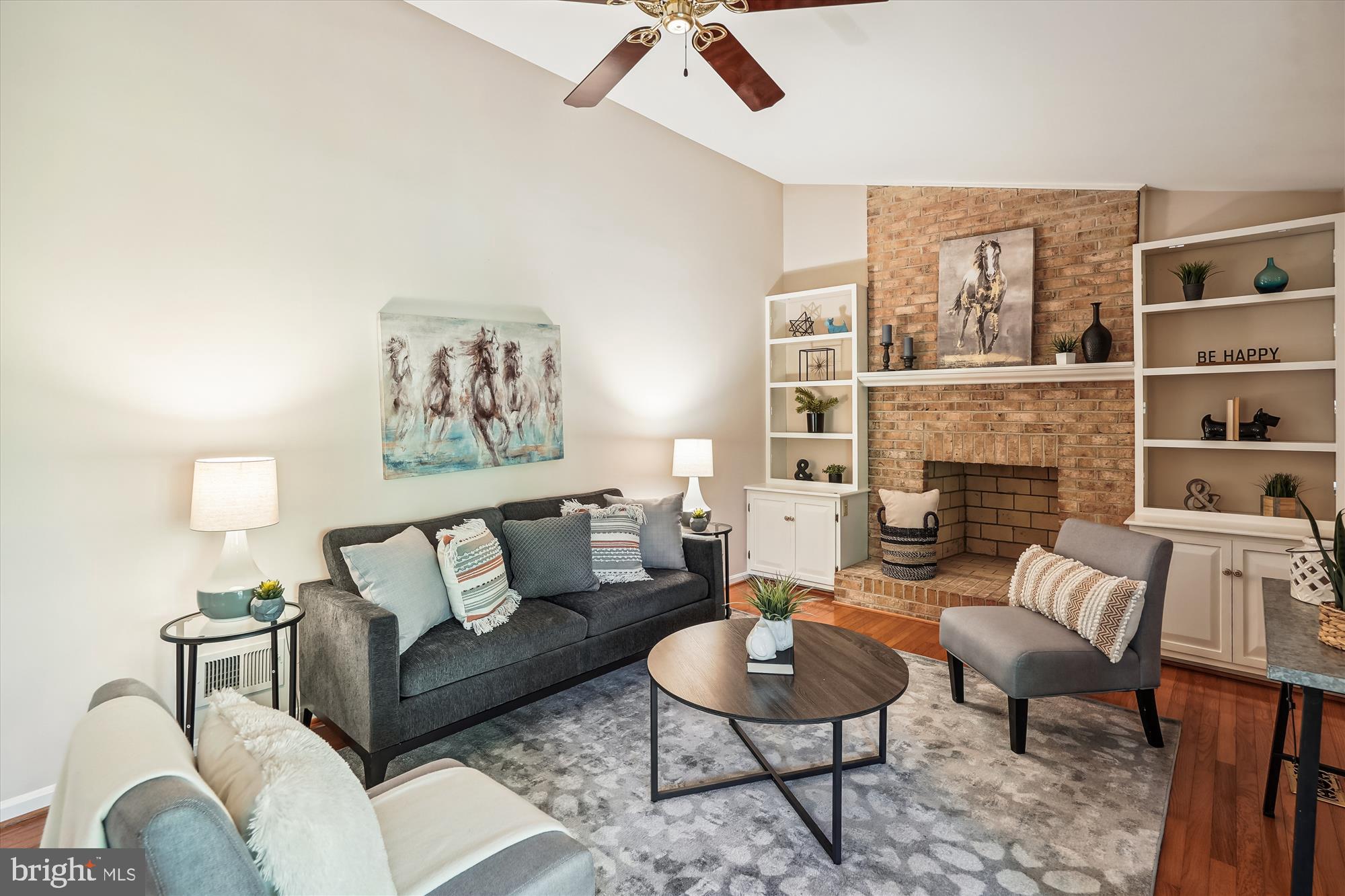 CARDINAL GLEN - Residential